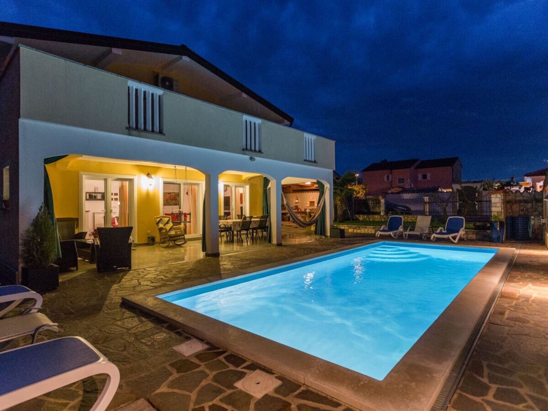 Ruim vakantiehuis met zwembad in Kaldanija, Istrië - foto 14
