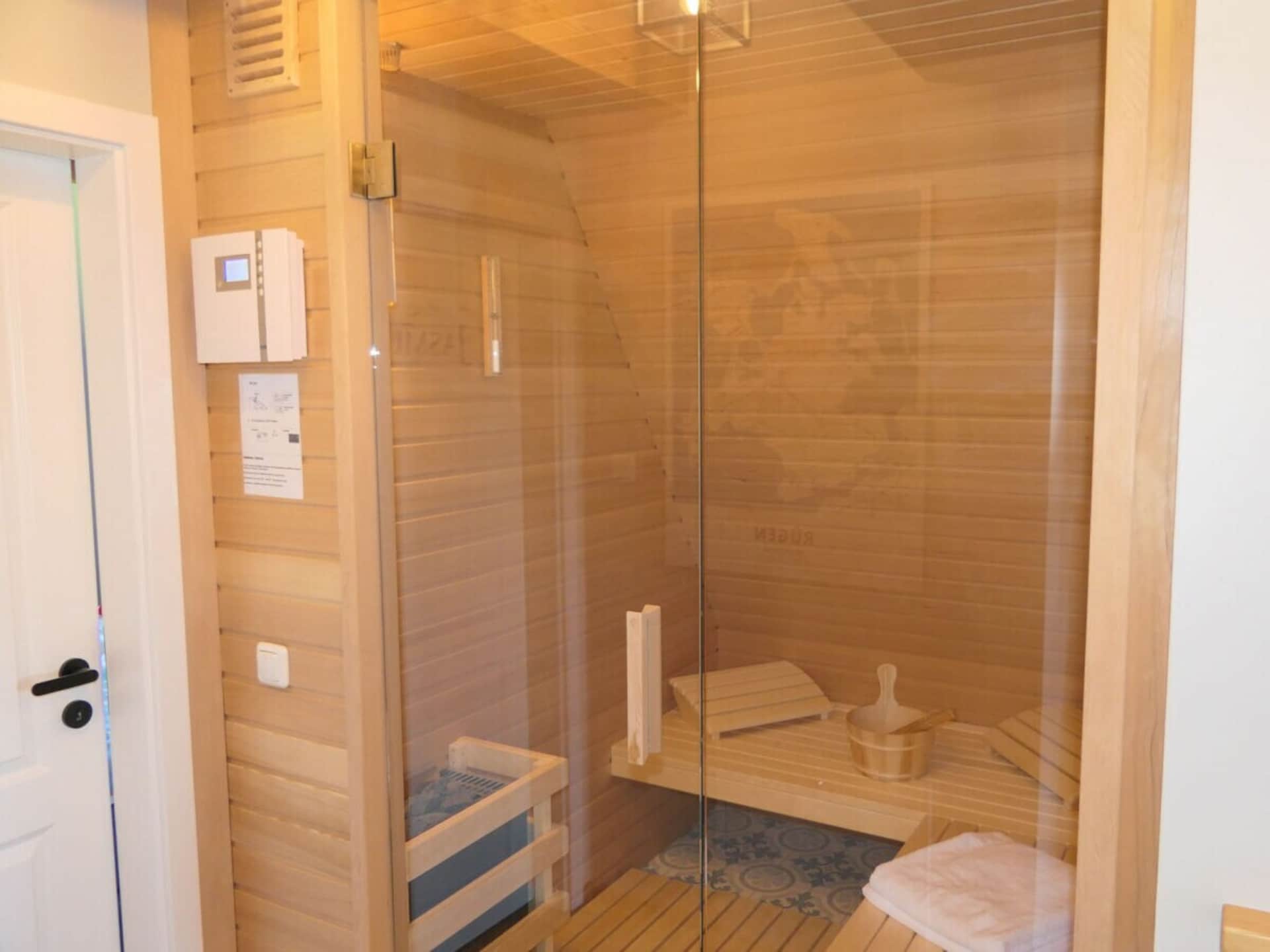 Sfeervol vakantiehuis met rieten dak en sauna in Dranske - foto 21