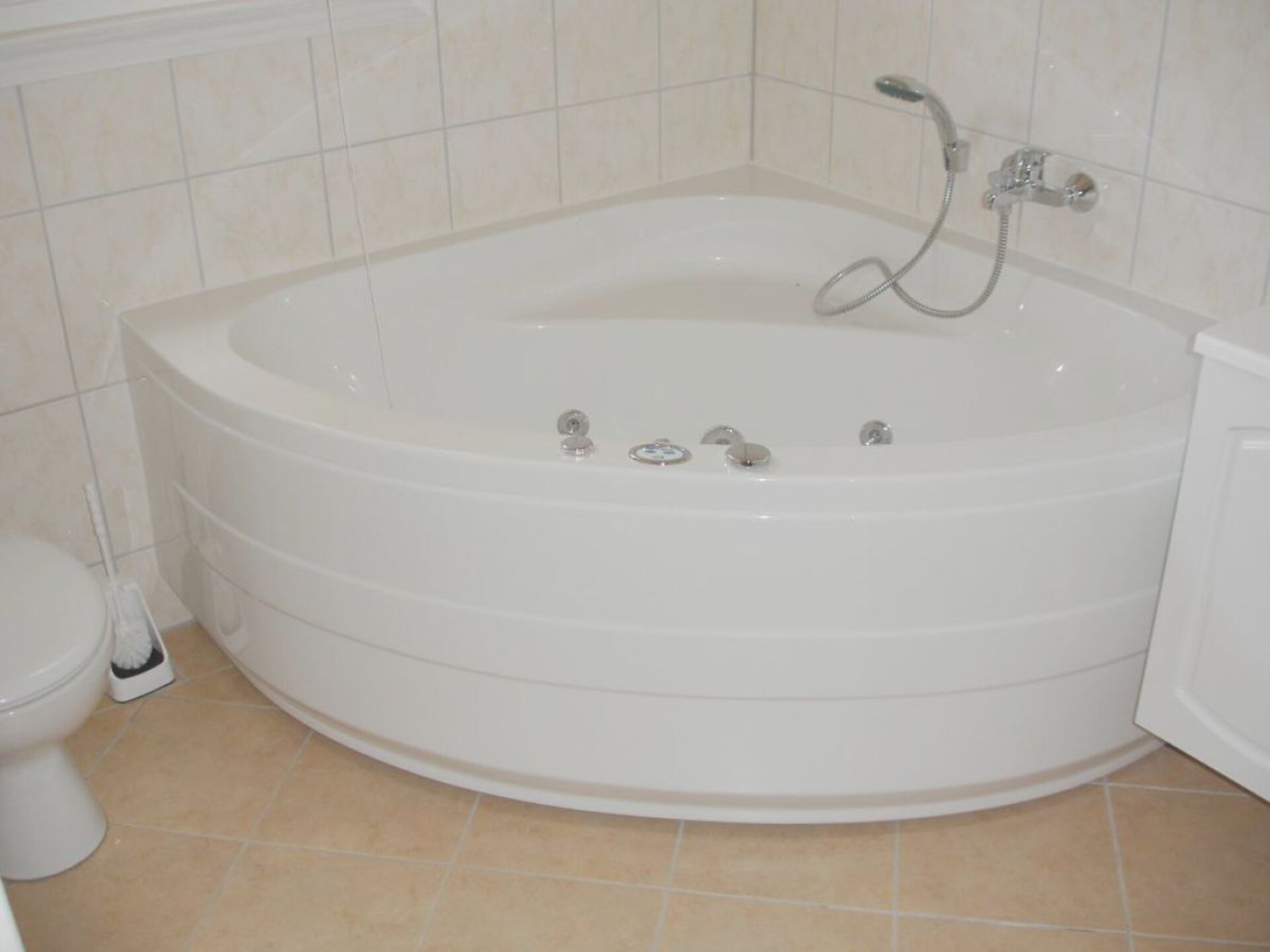 8-persoons vakantiehuis in Baabe met sauna en whirlpool - foto 8