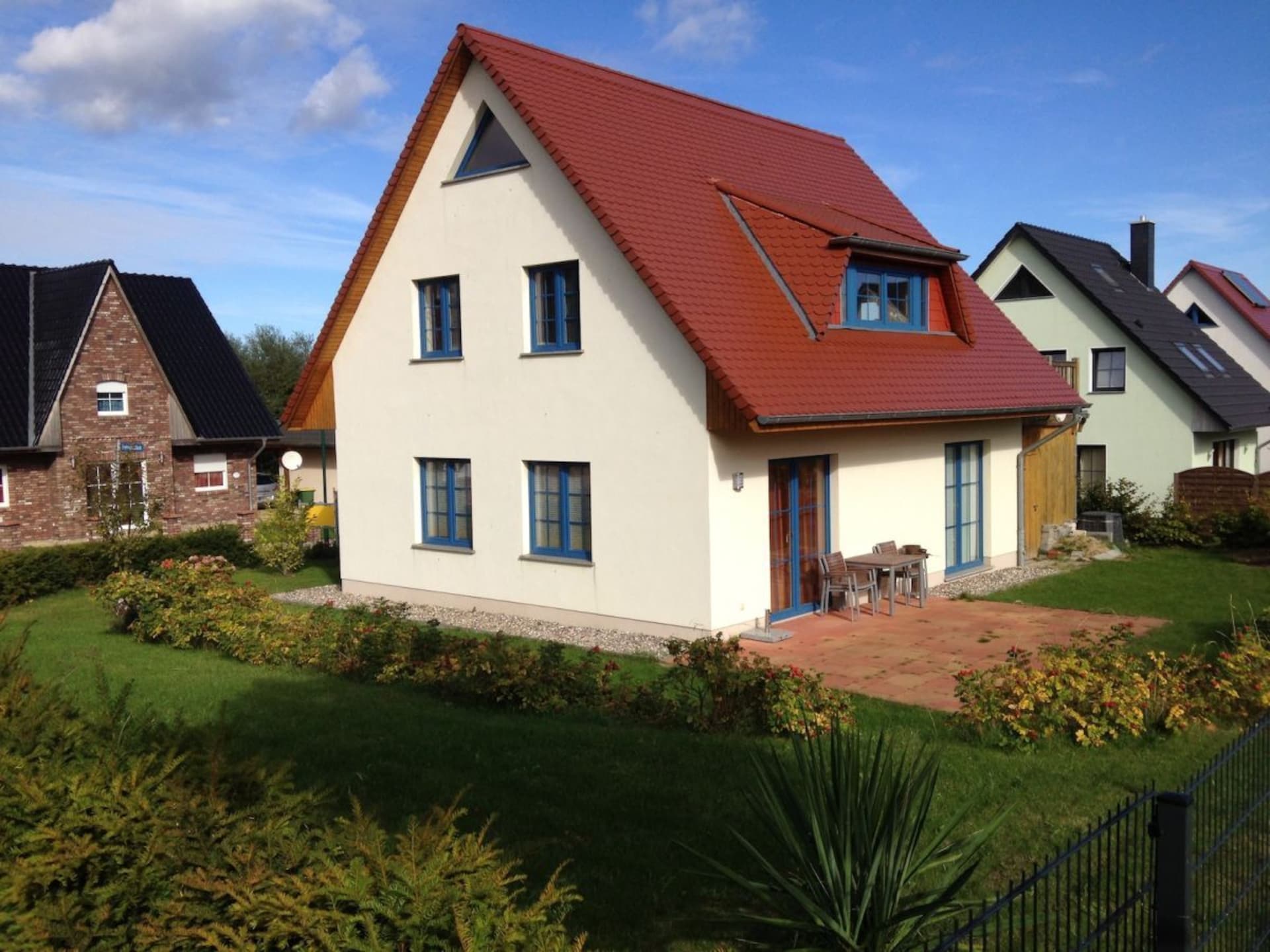 Licht vakantiehuis in Wohlenberg met balkon en zeezicht - foto 1