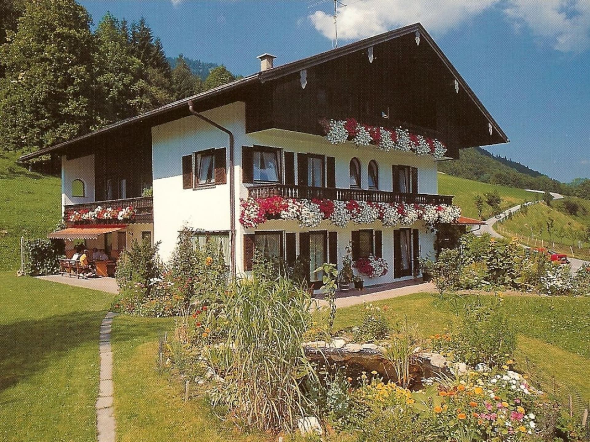 Op 900 m van de piste: sfeervol vakantiehuis in Aschau-Sachrang - foto 1