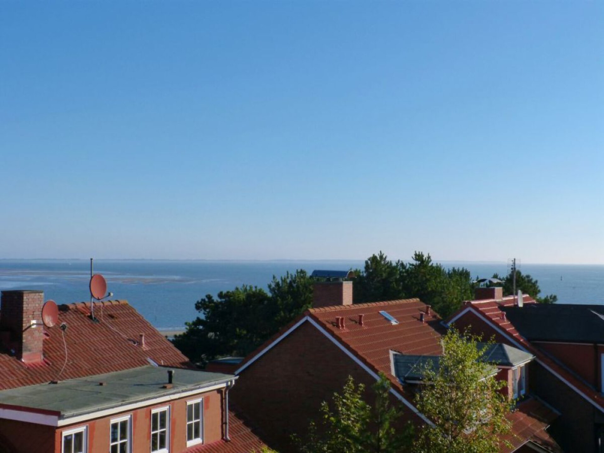 Centraal gelegen vakantiehuis in Wittdün op Amrum met zeezicht - foto 3
