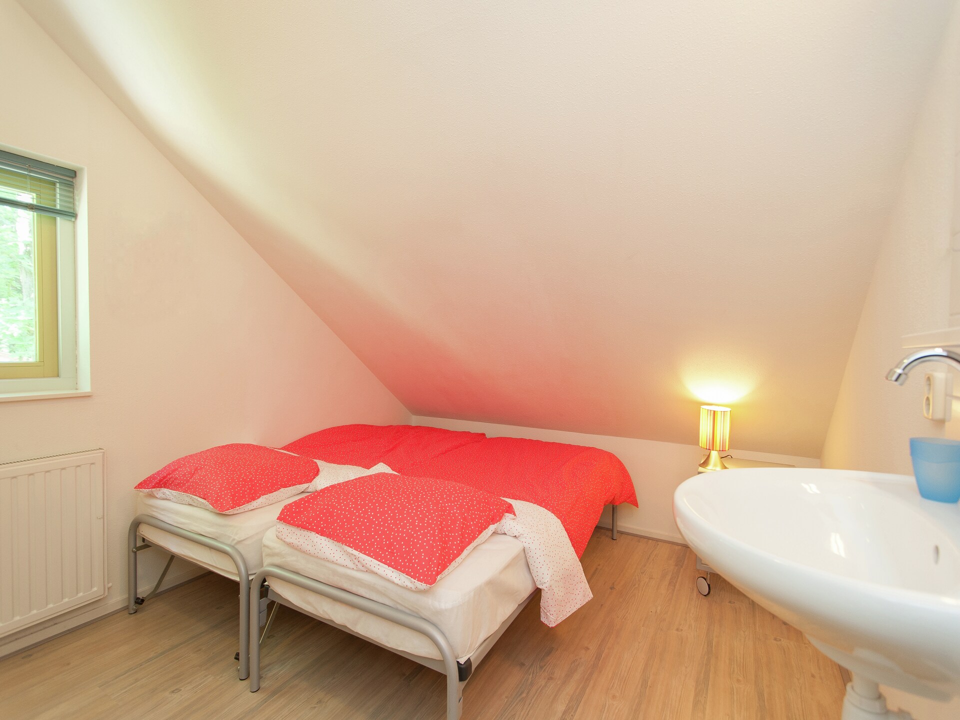 Vrijstaand boshuis De Meerkoet: natuur, comfort en huisdierplezier in Friesland - foto 14