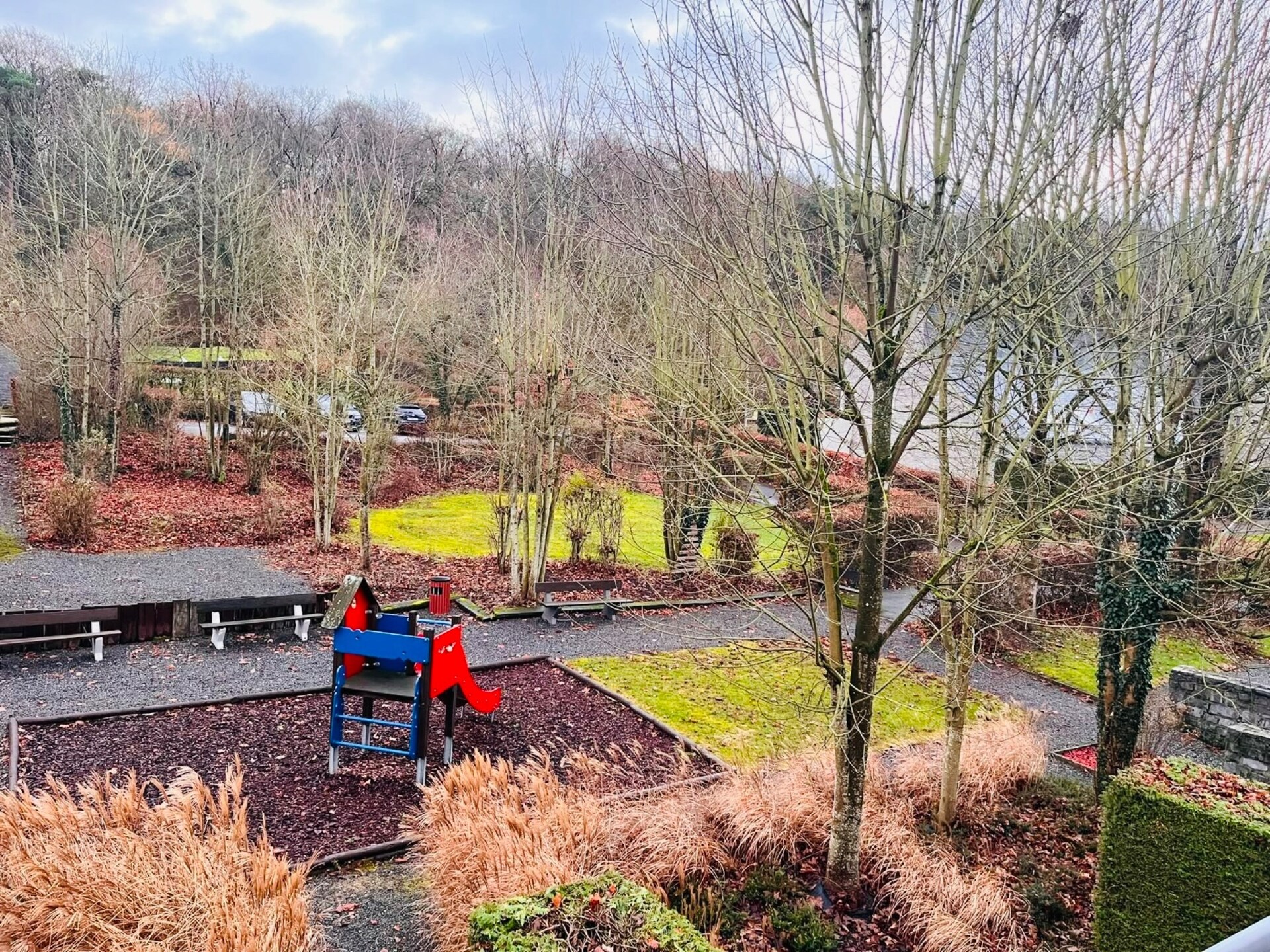 4-persoons vakantiehuis met tuin en balkon in Hotton - foto 8