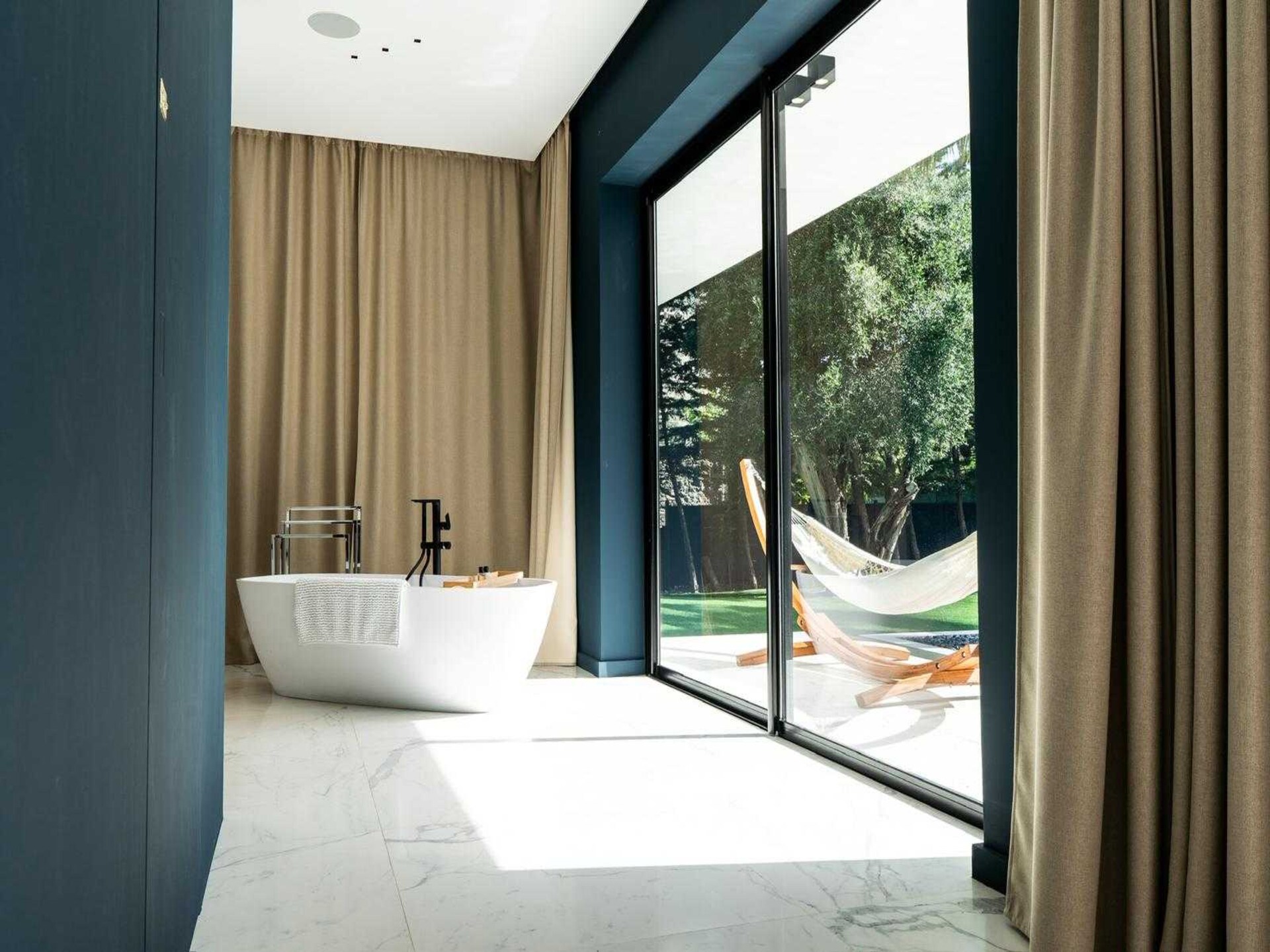 Ruime villa met zwembad in het groene Mougins voor 10 personen - foto 60