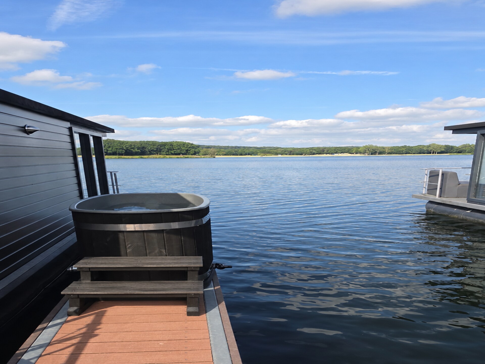 Houseboat Marina Mookerplas with Duo Hot Tub | 4 - 6 people - foto 17