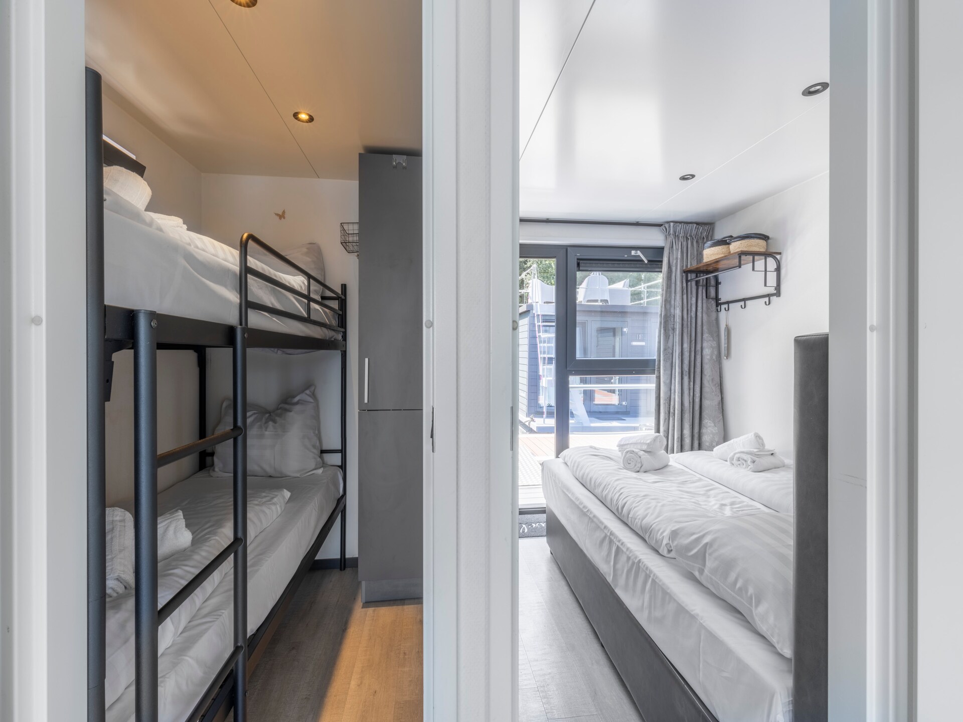 Houseboat Marina Mookerplas with Duo Hot Tub | 4 - 6 people - foto 14