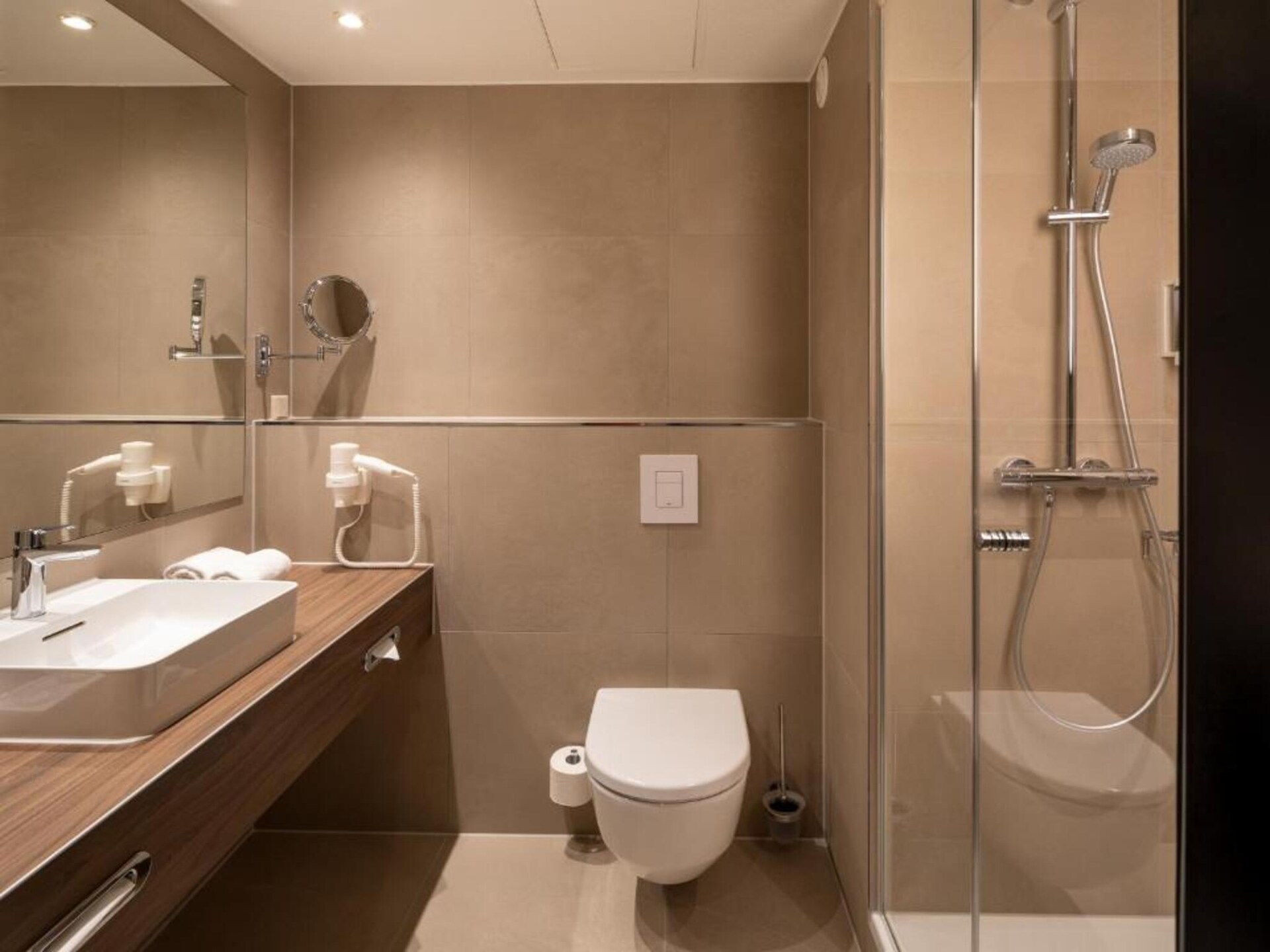 Sunday Hotel Hannover Superior Room - foto 8