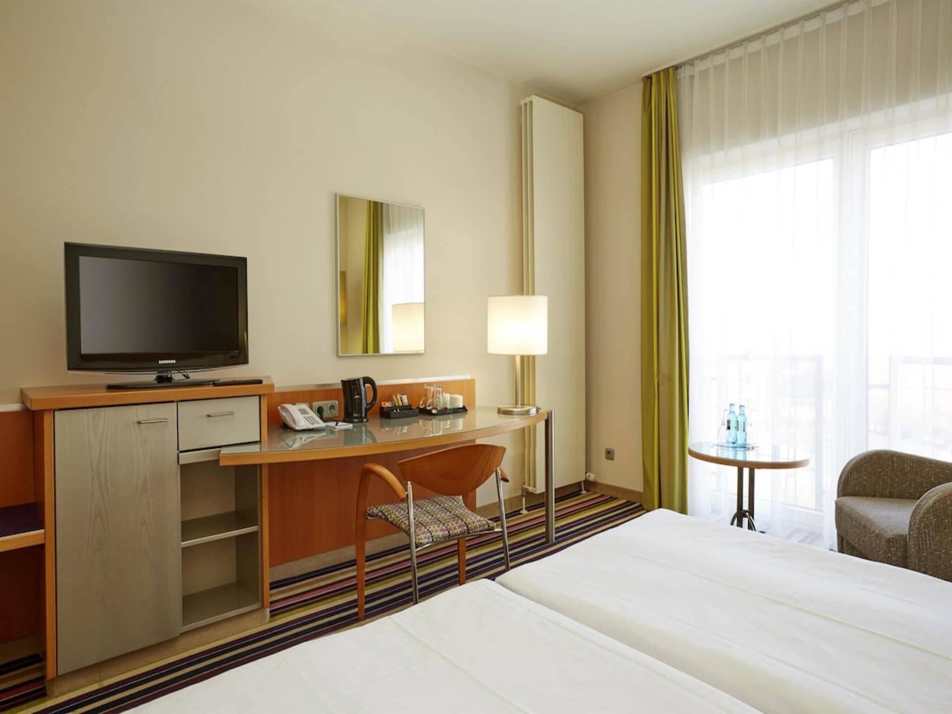 Sunday Hotel Köln Hürth Suites - foto 21