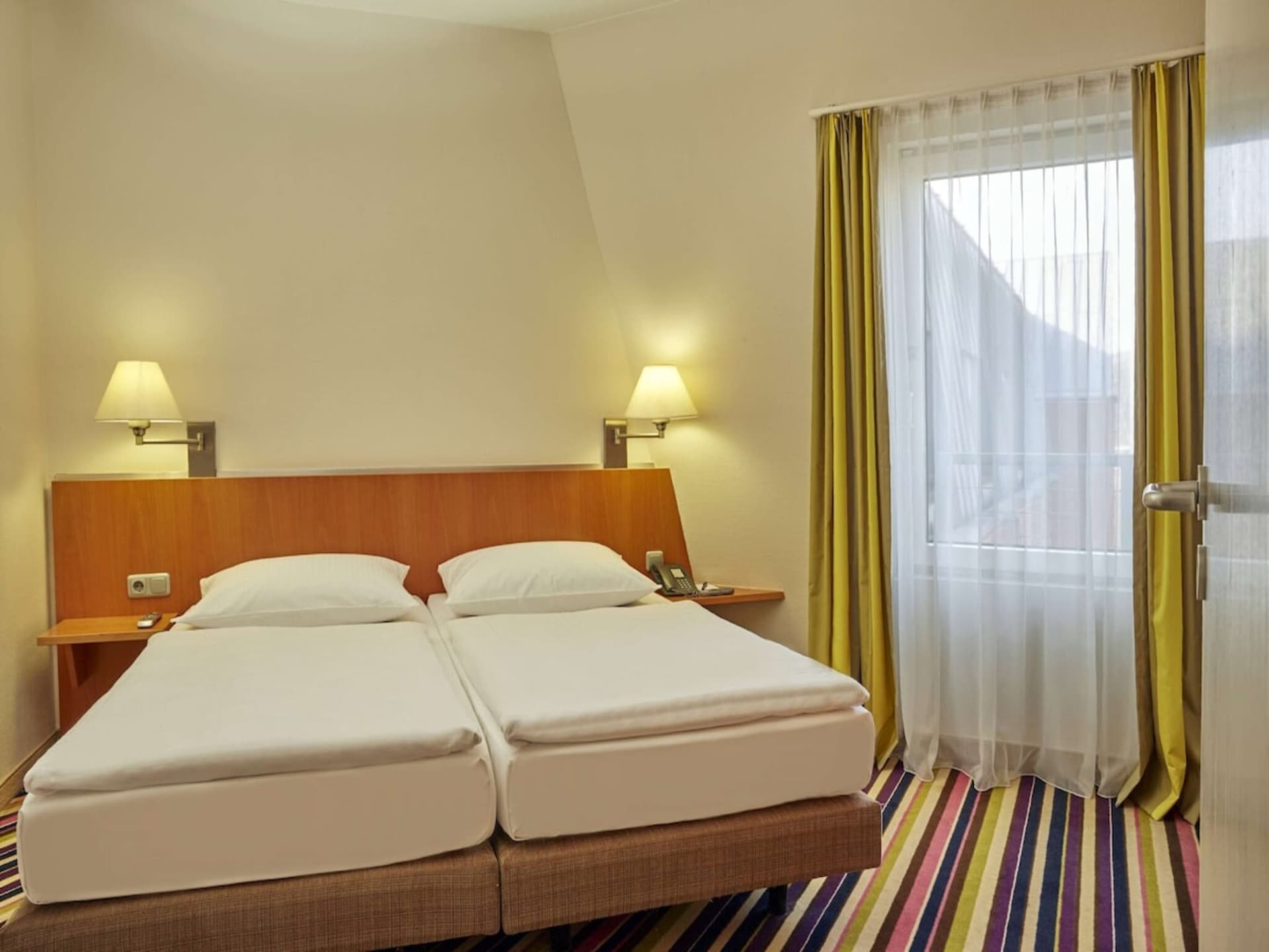 Sunday Hotel Köln Hürth Suites - foto 3