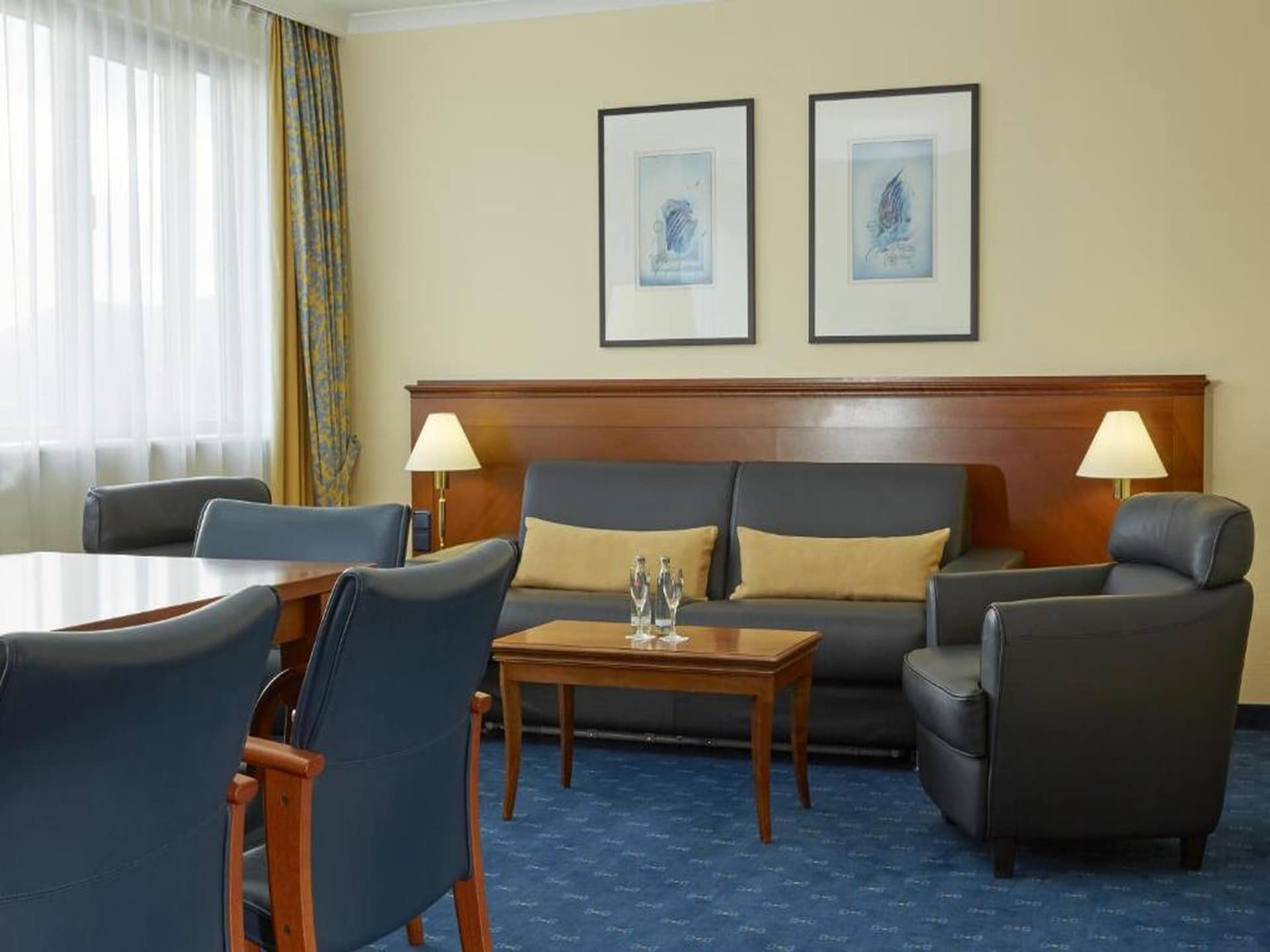 Sunday Hotel Kassel Suites - foto 44
