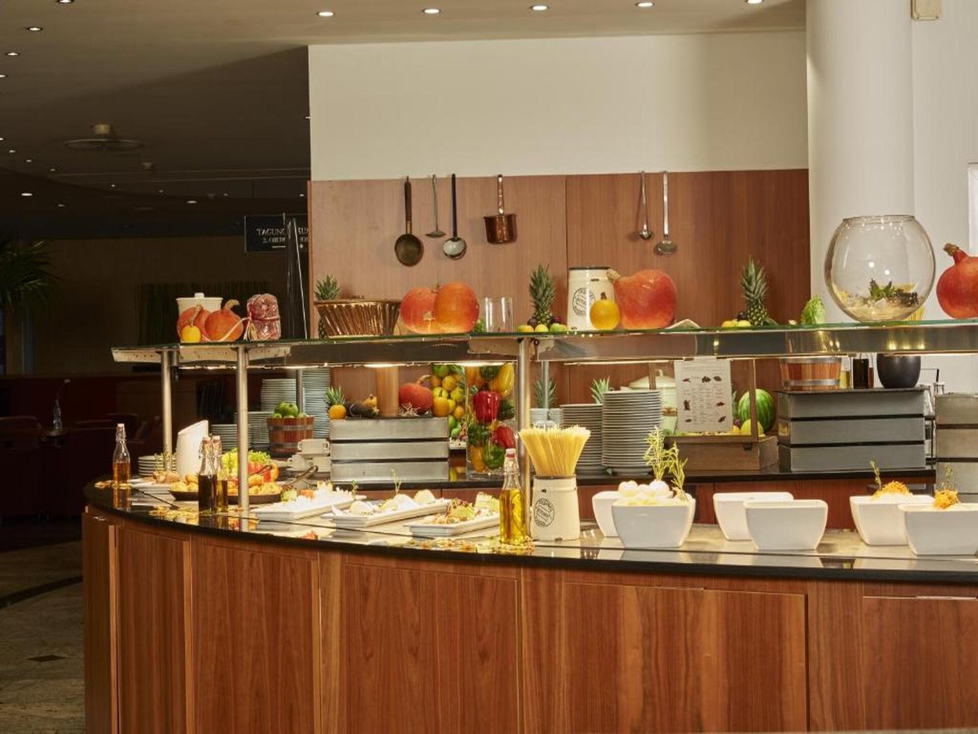 Sunday Hotel Kassel Suites - foto 18