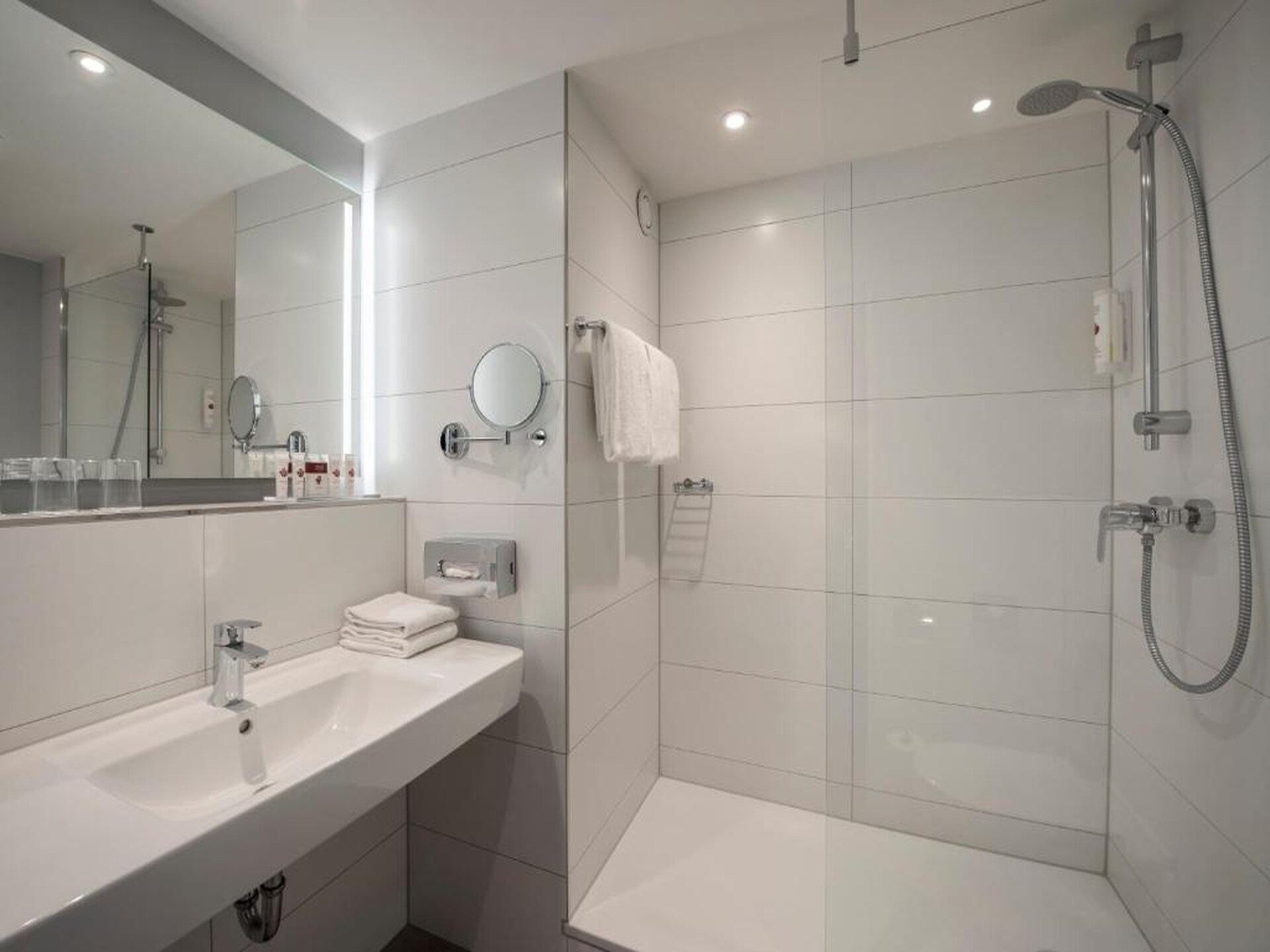 Sunday Hotel Flensburg Superior Room - foto 14