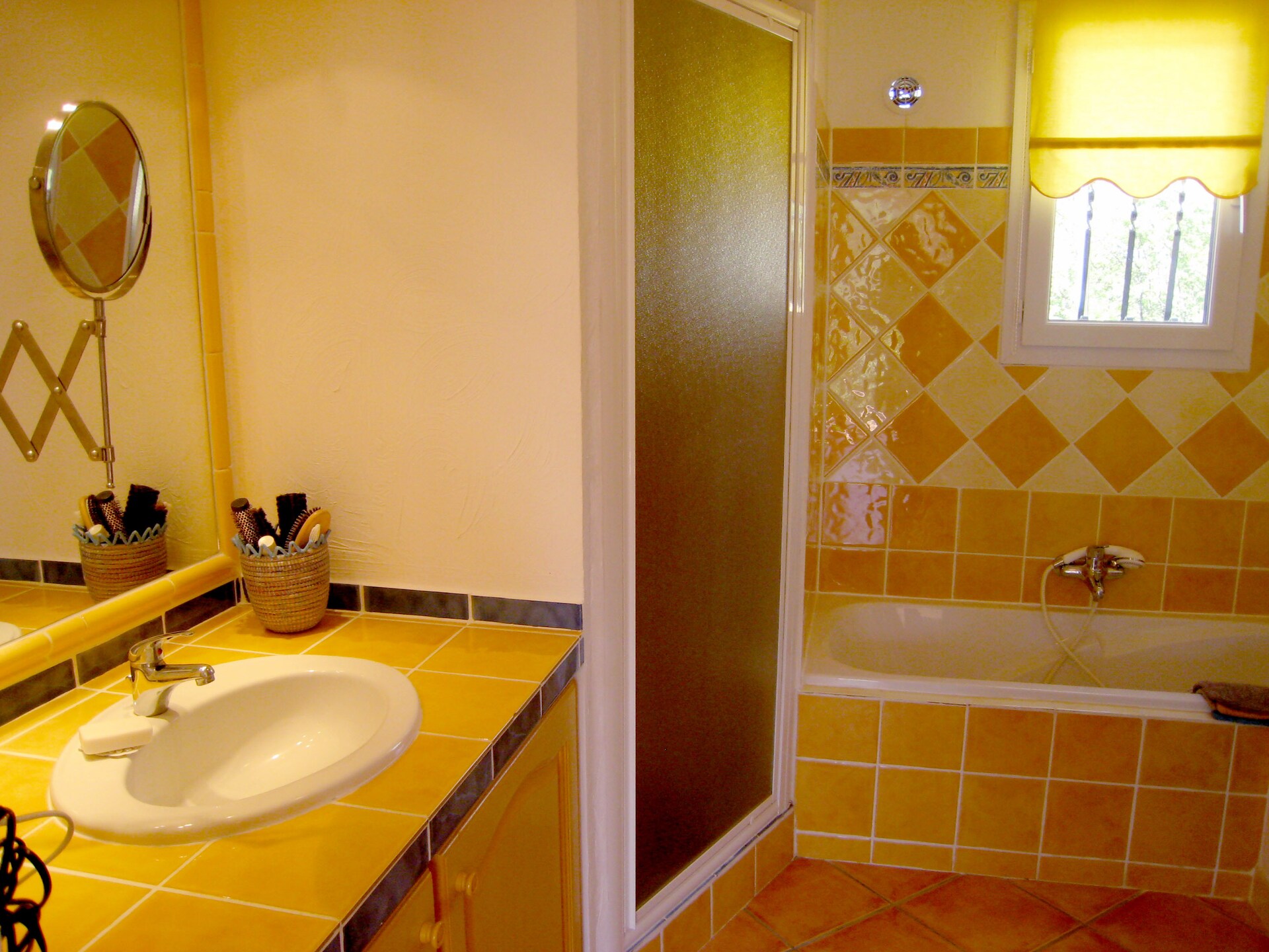 8-persoons villa met privézwembad in Bagnols-En-Foret - foto 22