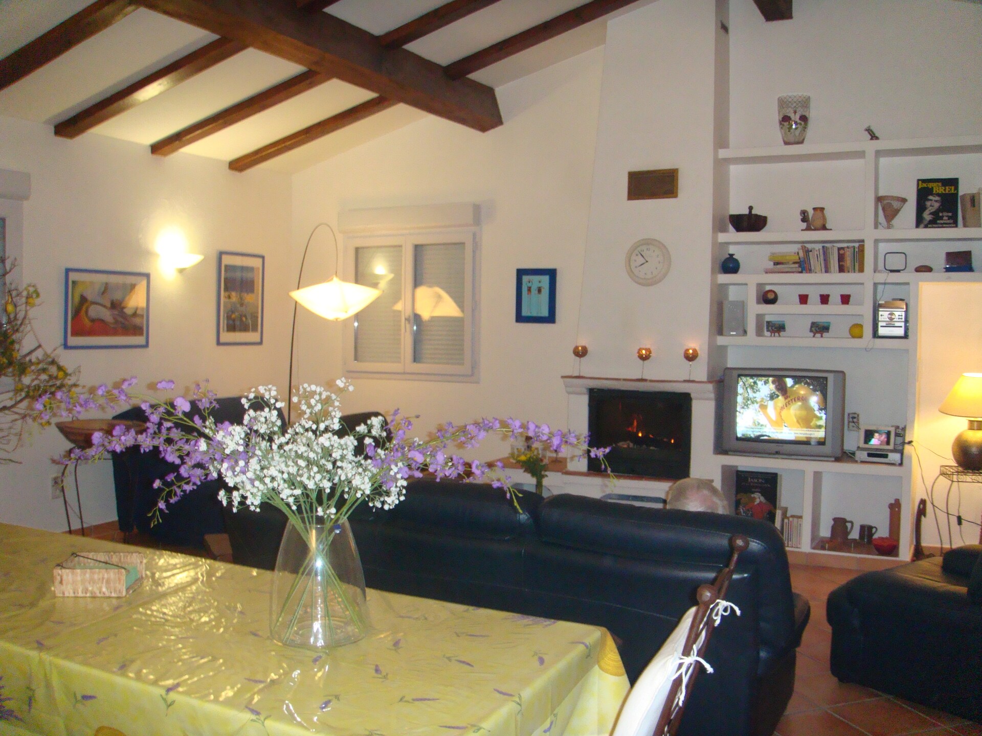 8-persoons villa met privézwembad in Bagnols-En-Foret - foto 11