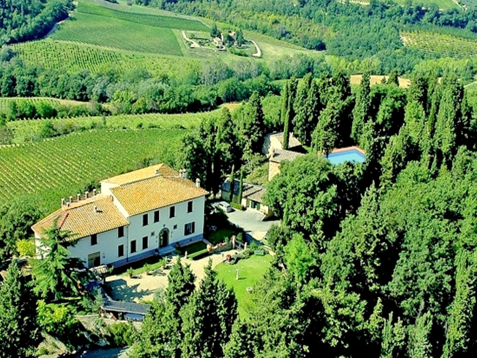 Knus appartement in Toscaans bos met zwembad, nabij Florence - foto 8