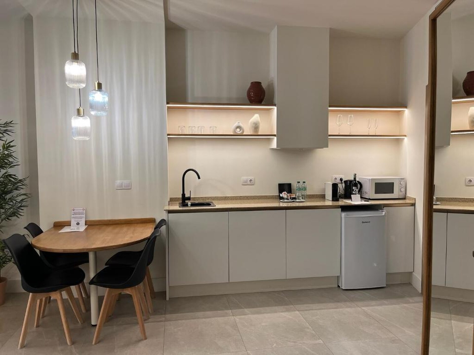 Apartamento mercado doble estandar - foto 2