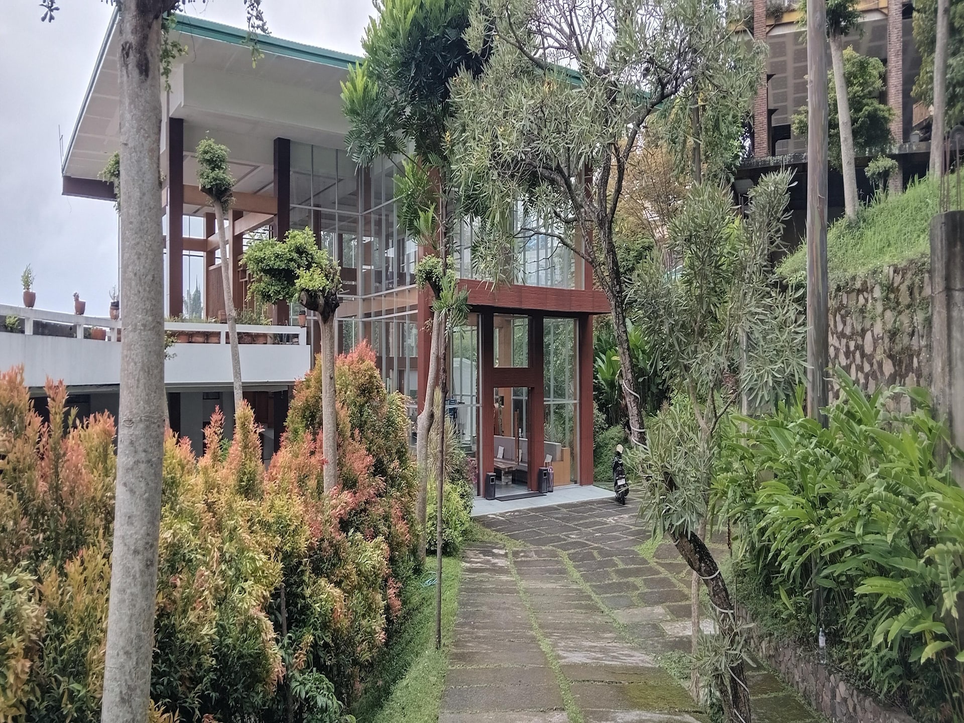 Pondokan Tjiburial Family Suite Villa - foto 2