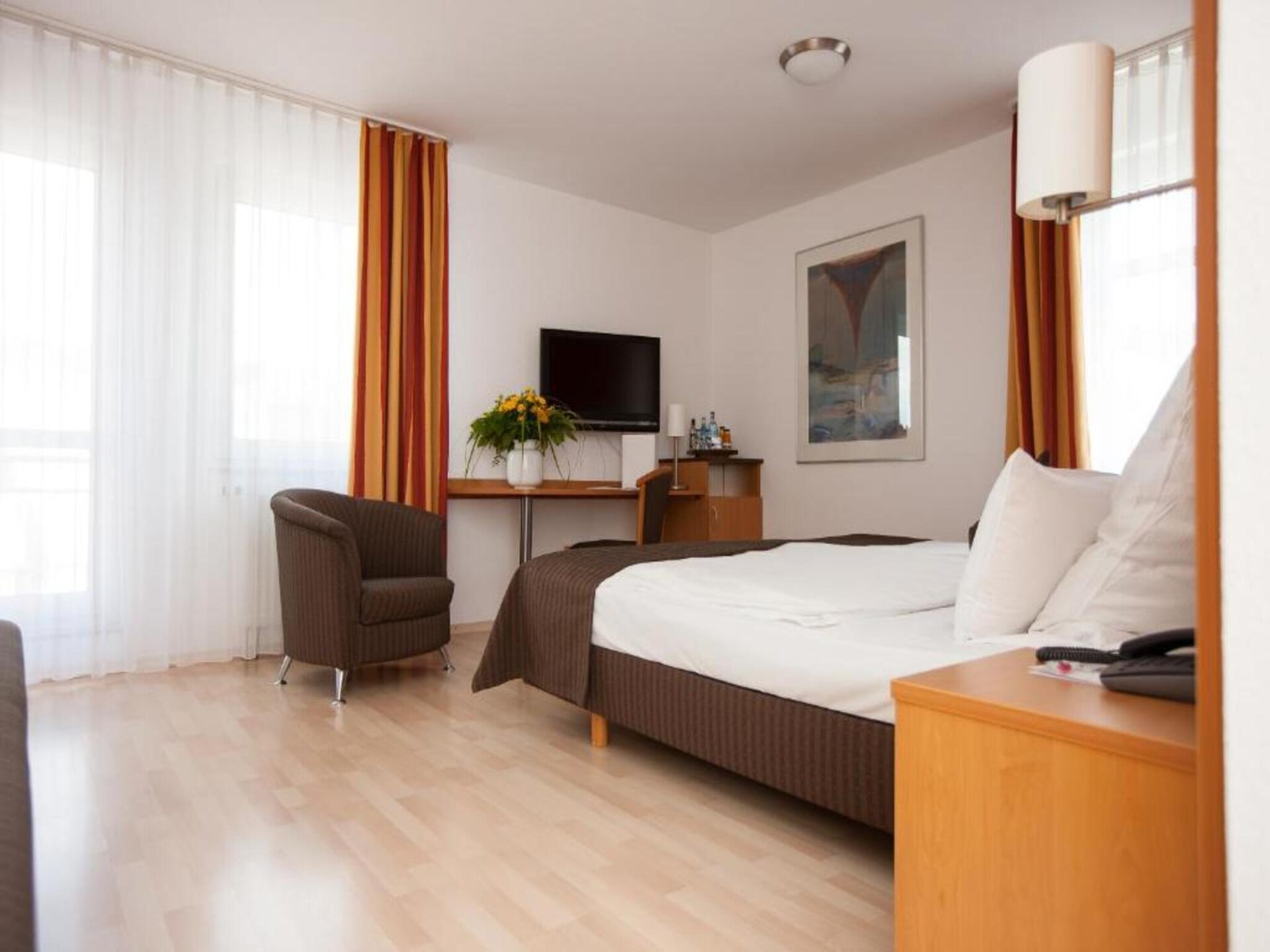 Stuttgart Großbettlingen Hotel by Belvilla Standard Quad Room - foto 15