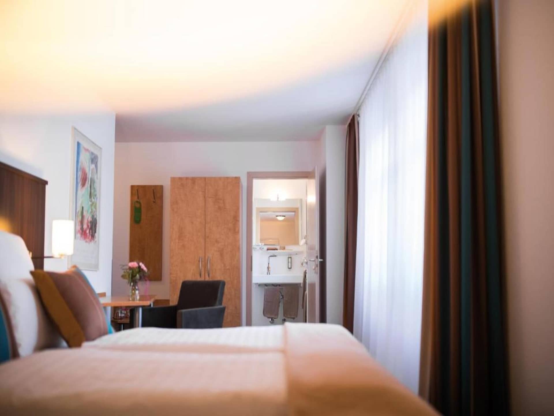 Stuttgart Großbettlingen Hotel by Belvilla Comfort Room - foto 23