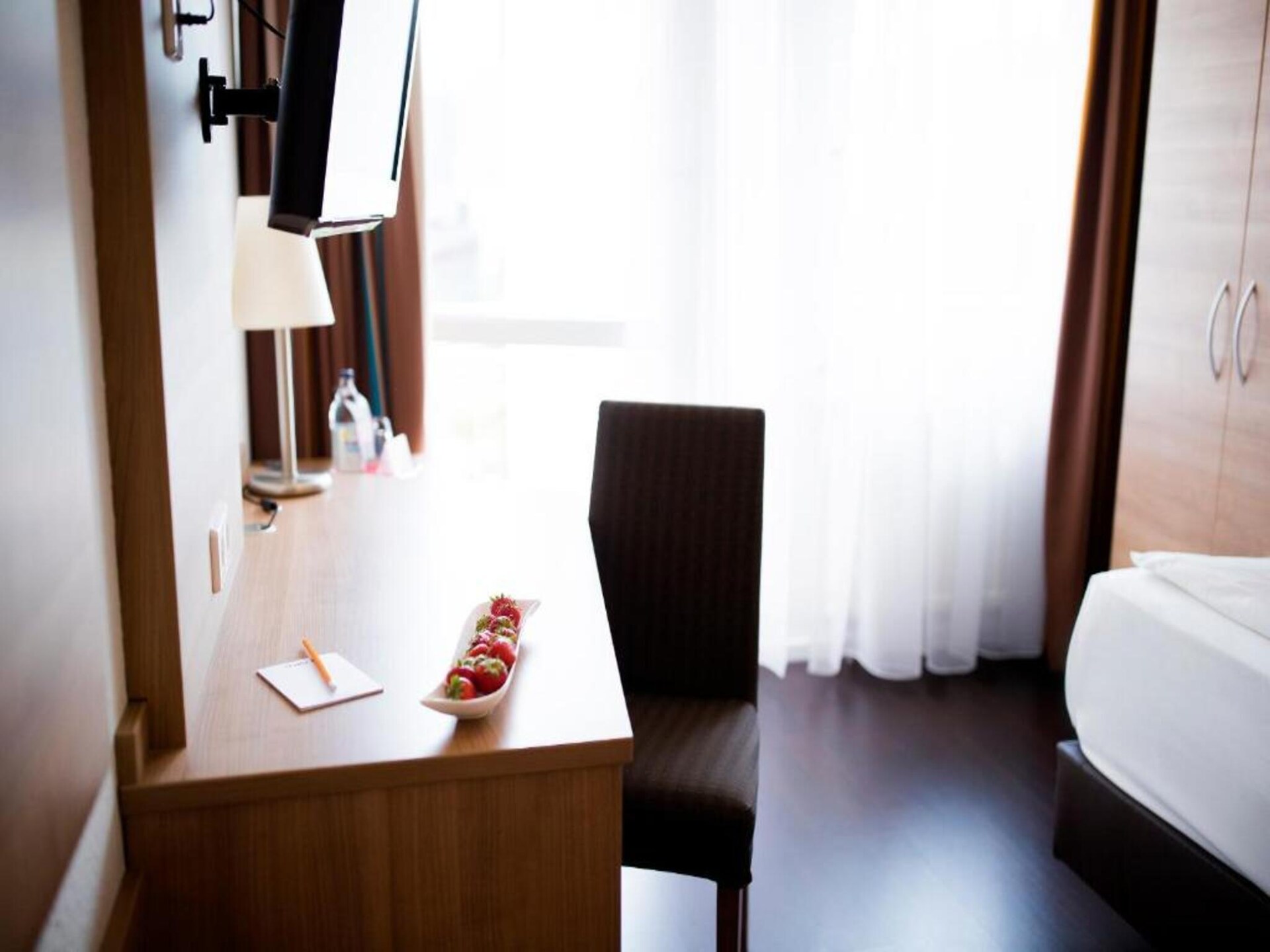 Stuttgart Großbettlingen Hotel by Belvilla Standard Room - foto 24