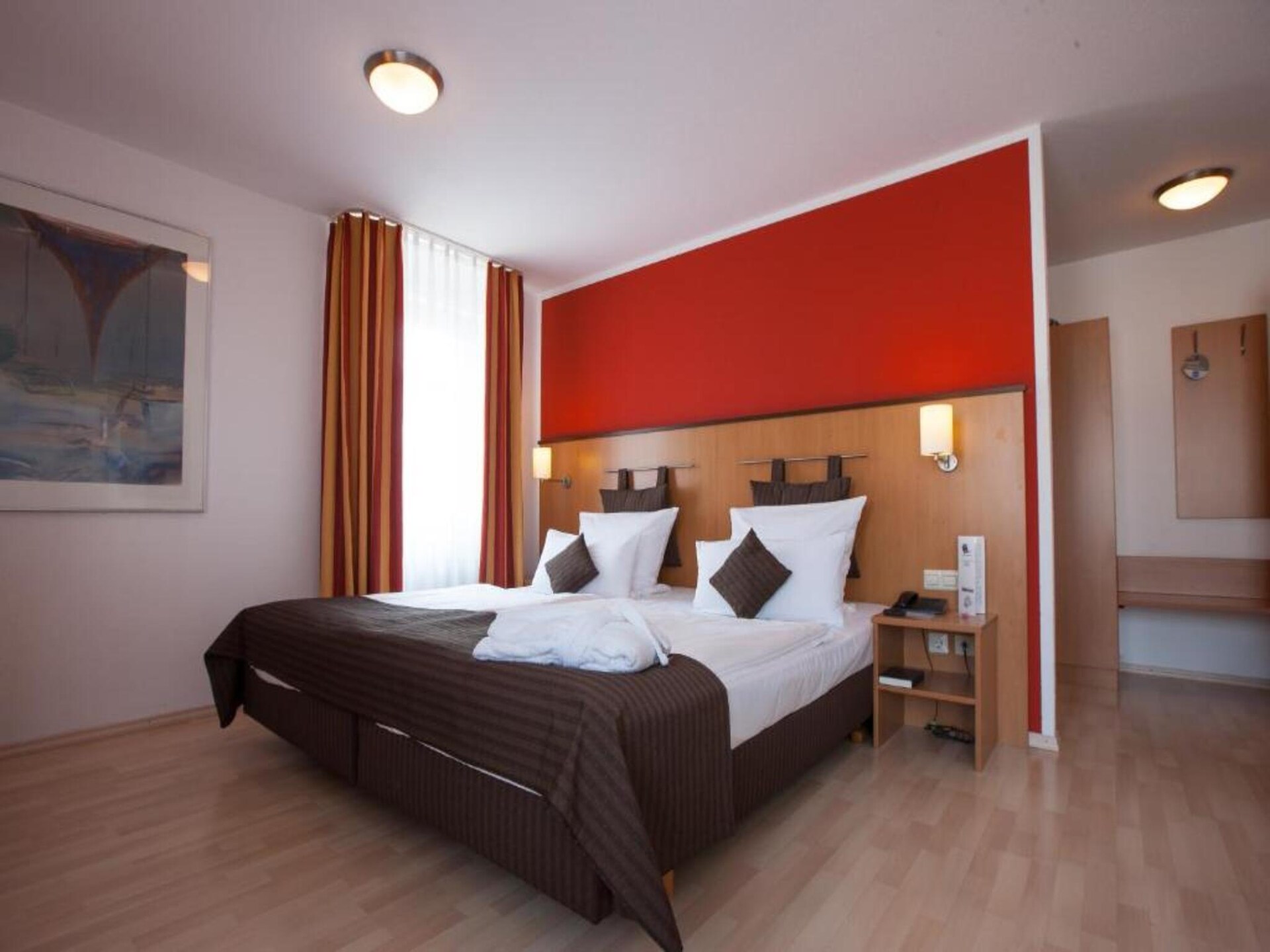 Stuttgart Großbettlingen Hotel by Belvilla Triple Room - foto 21
