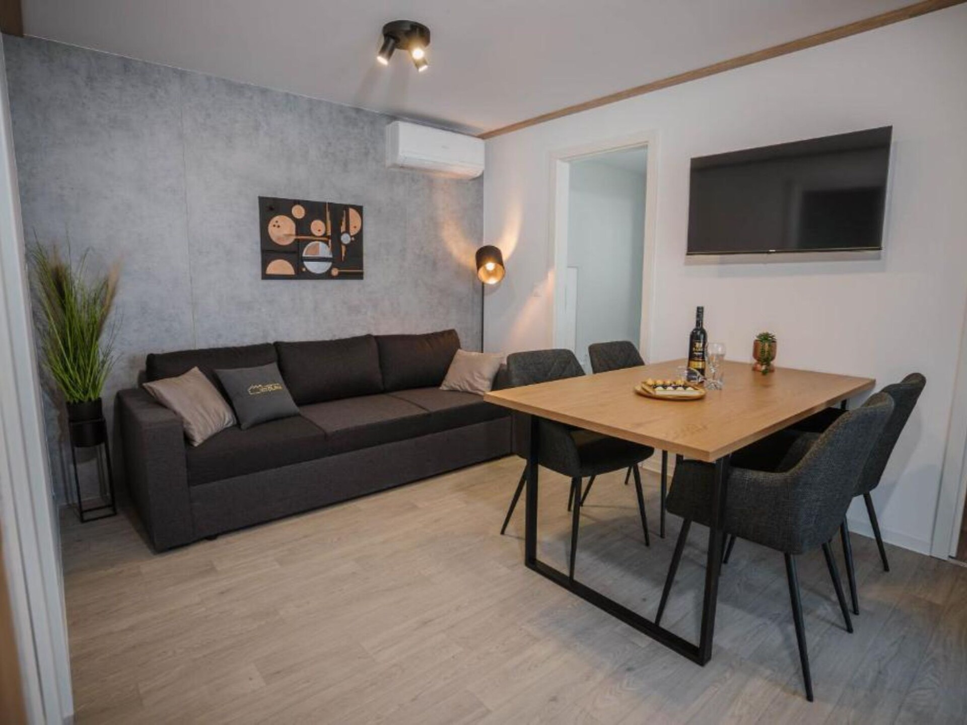 Lux Mobile Homes Vodice - Two bedroom home with private hot tub (Maris) - foto 12