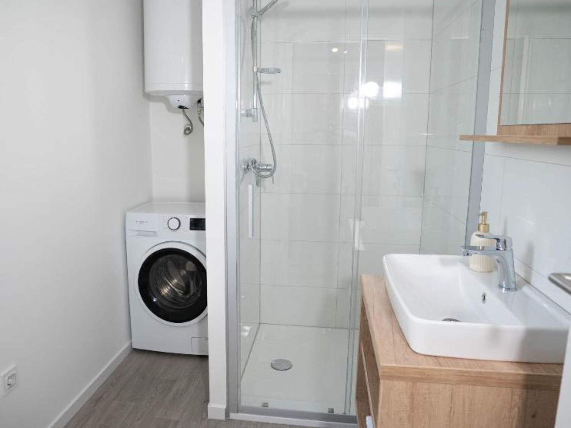 Lux Mobile Homes Vodice - Two bedroom home with private hot tub (Maris) - foto 25