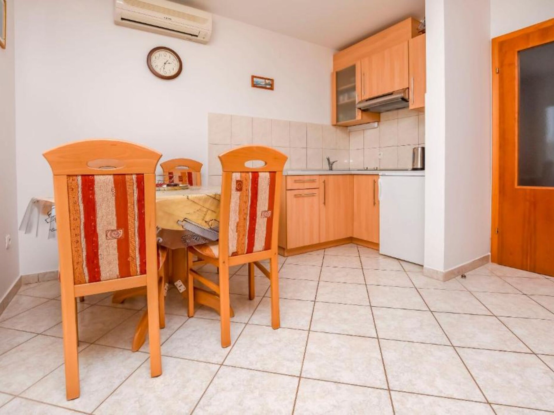 Aurel Suites- One Bedroom Apartment with Balcony - foto 2