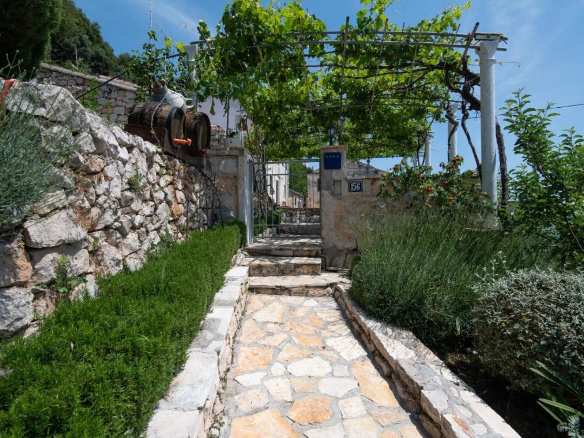 Beautiful Villa Anita - Four Bedroom Villa with Outdoor Swimming Pool - foto 32
