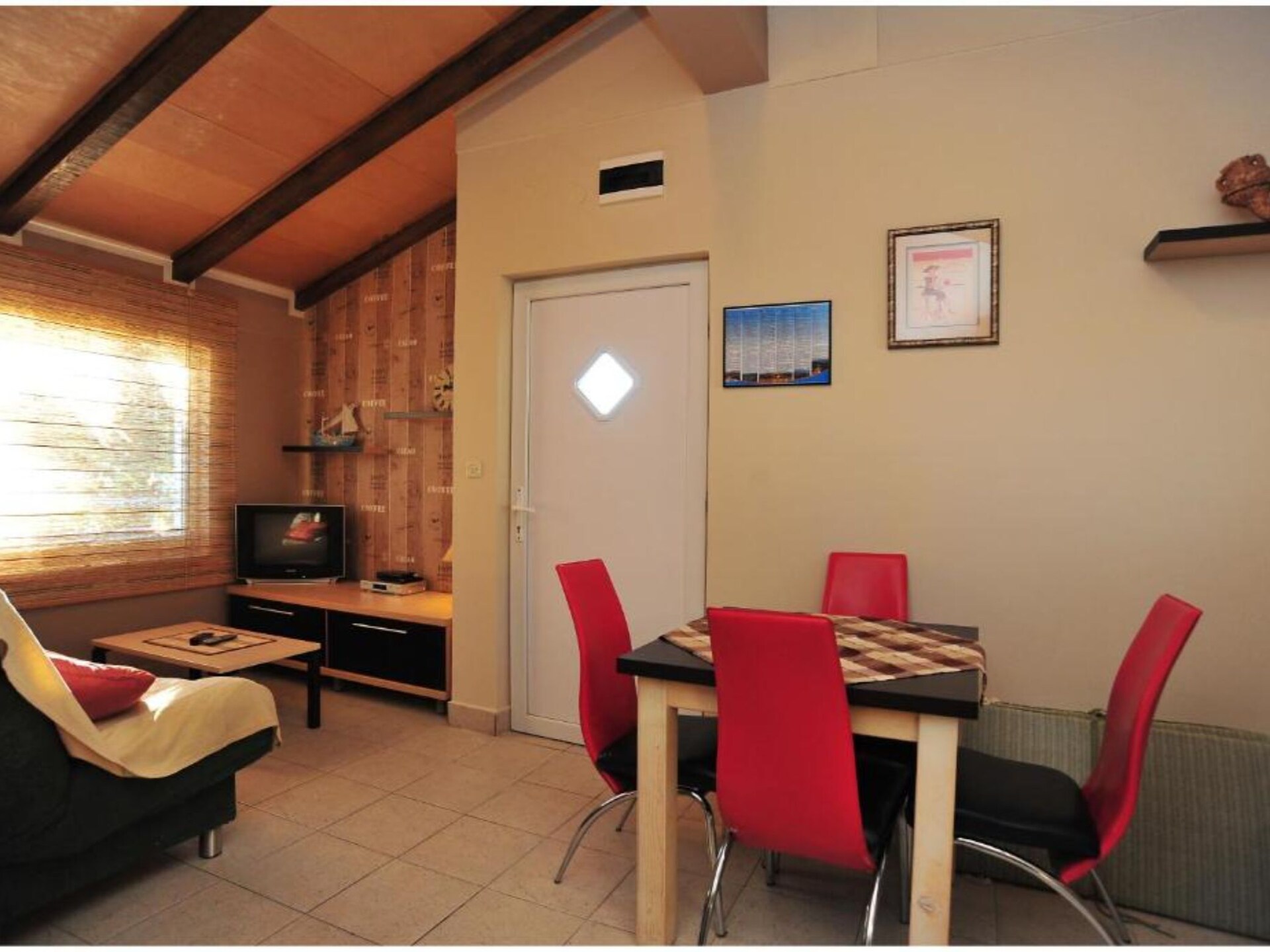 Bračić Premium Apartments with Outdoor Pool and Sauna - Obe Bedroom Apartment with Balcony - foto 2