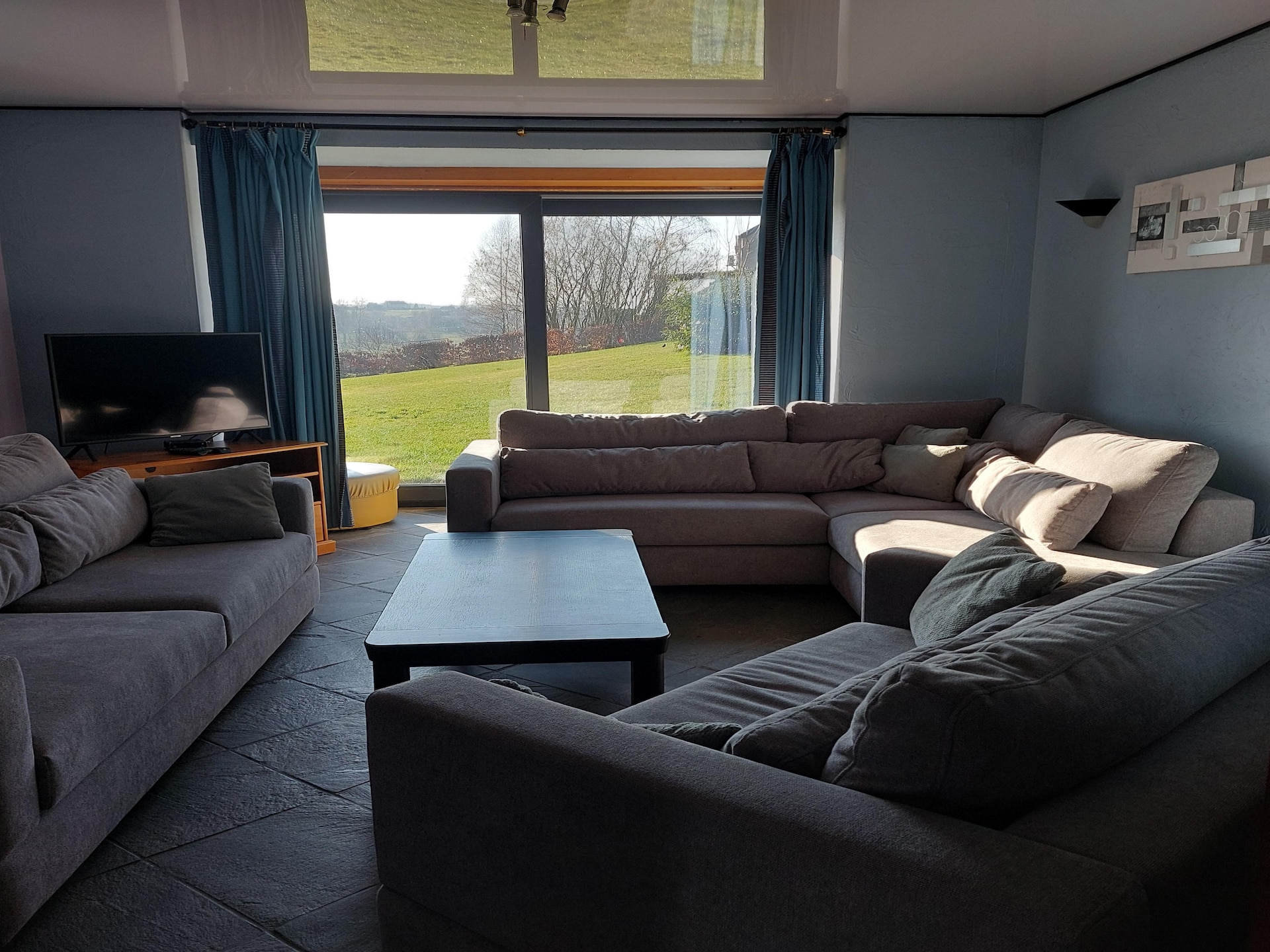 16-persoons boerderij met speelkamer en tuin in Libramont - foto 1