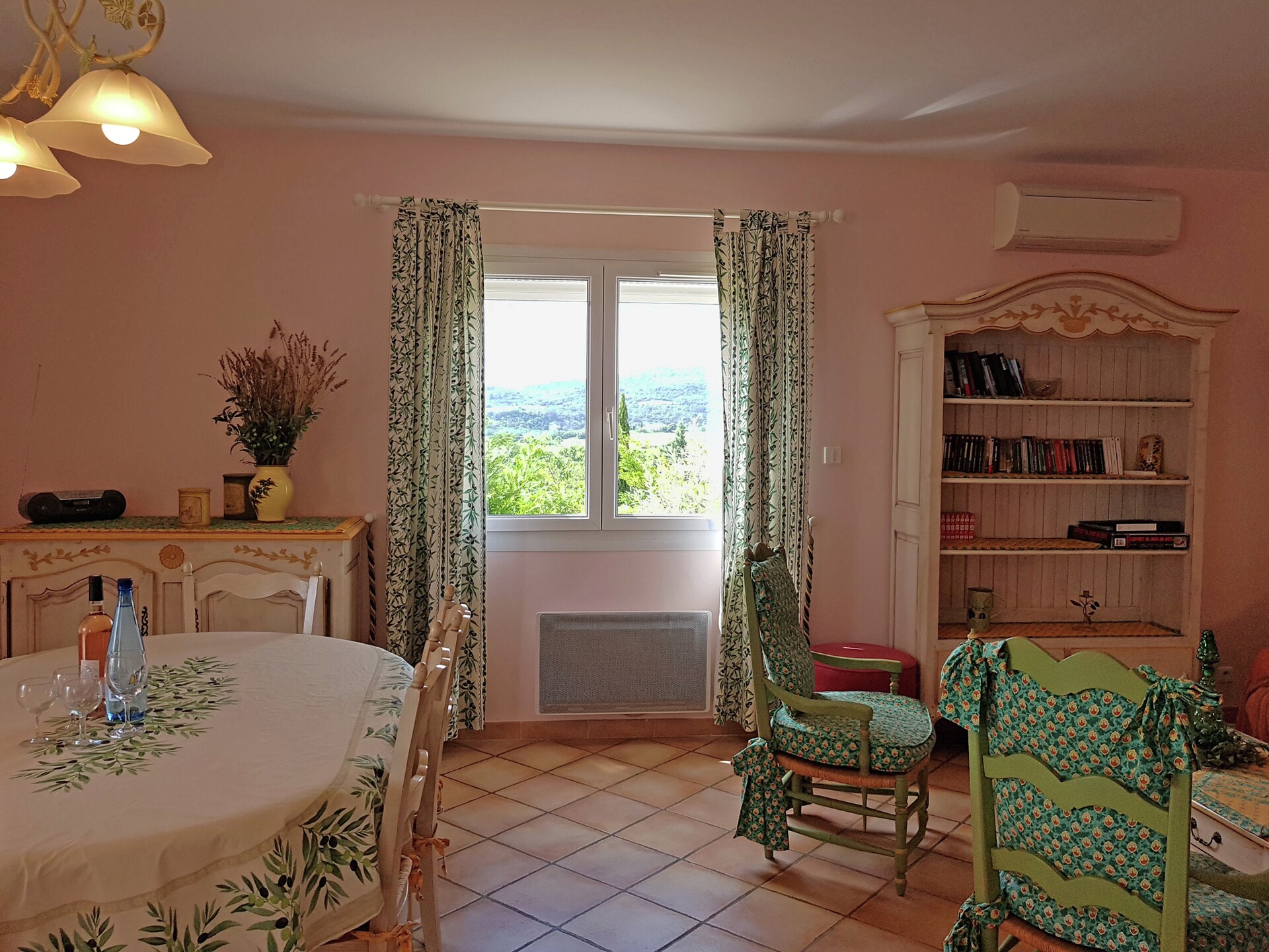Villa met privézwembad en valleizicht nabij Saint-Laurent-de-Carnols - foto 11
