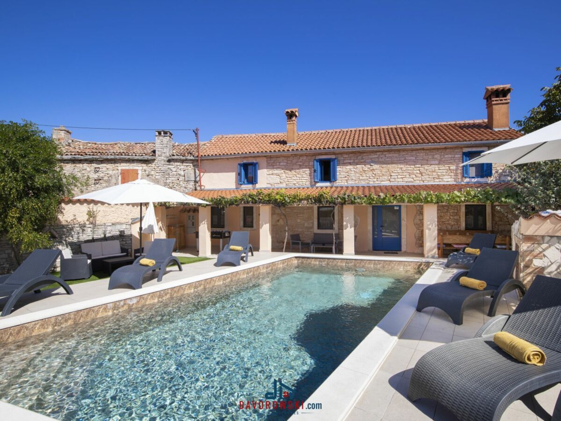 739806 - foto 9