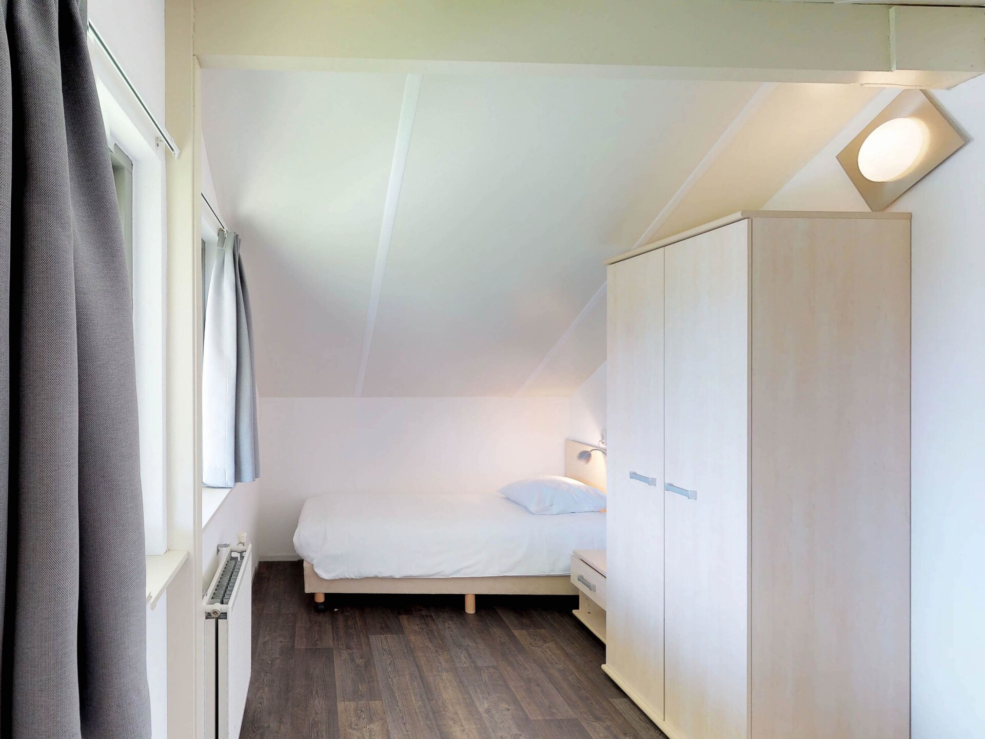 Villa met watervogelarchitectuur op Villapark de Paardekreek in Kortgene - foto 13
