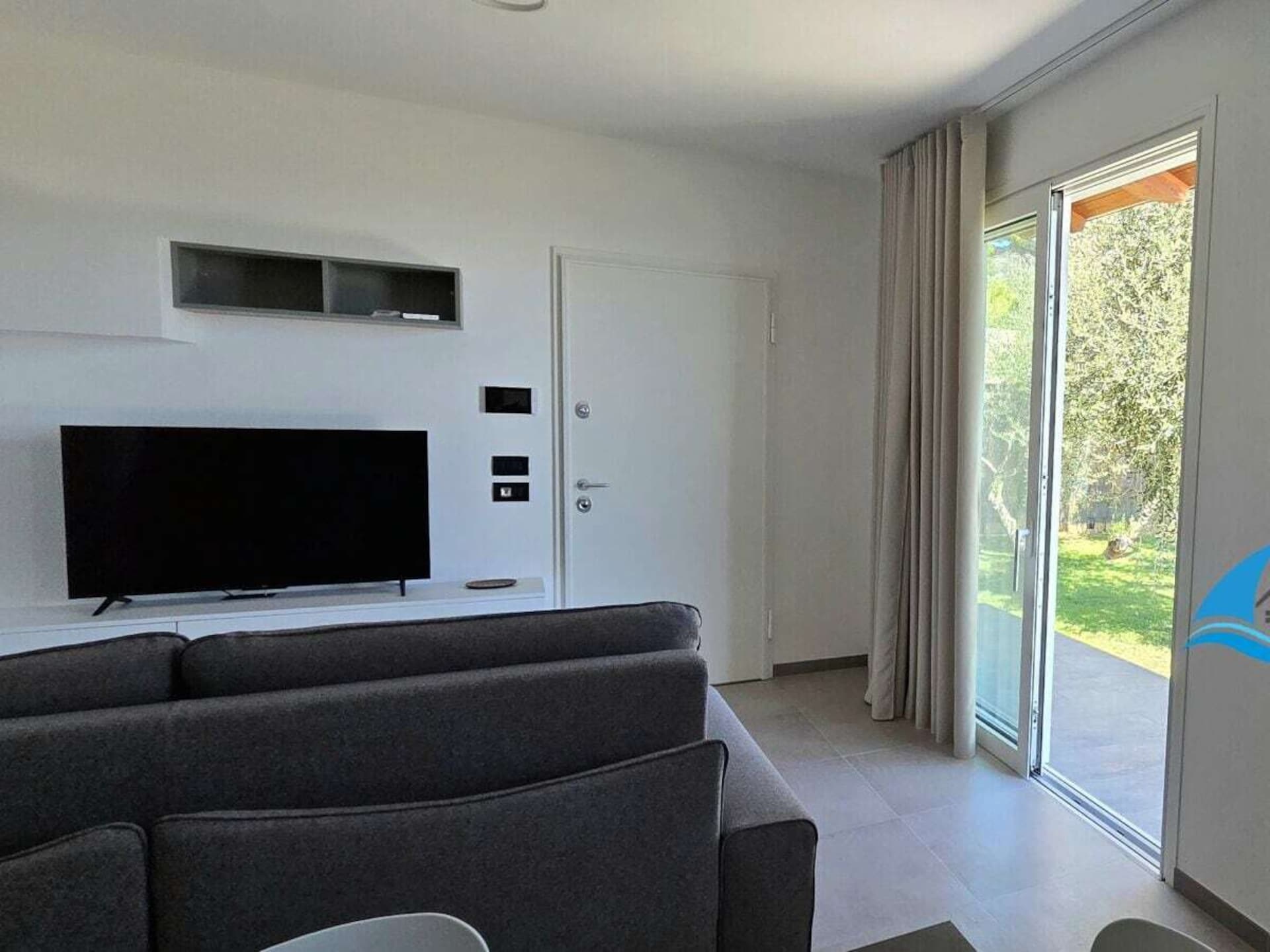 744424 - foto 28