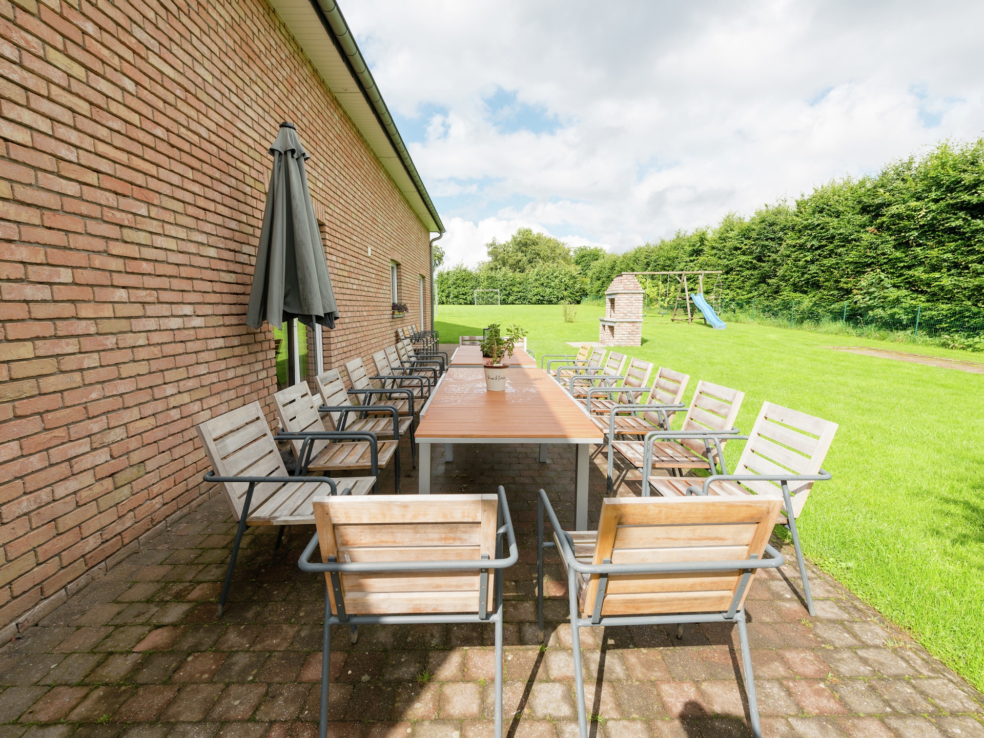 Op 1,0 km van het meer: ruim 24-persoons vakantiehuis in Waimes - Robertville - foto 6