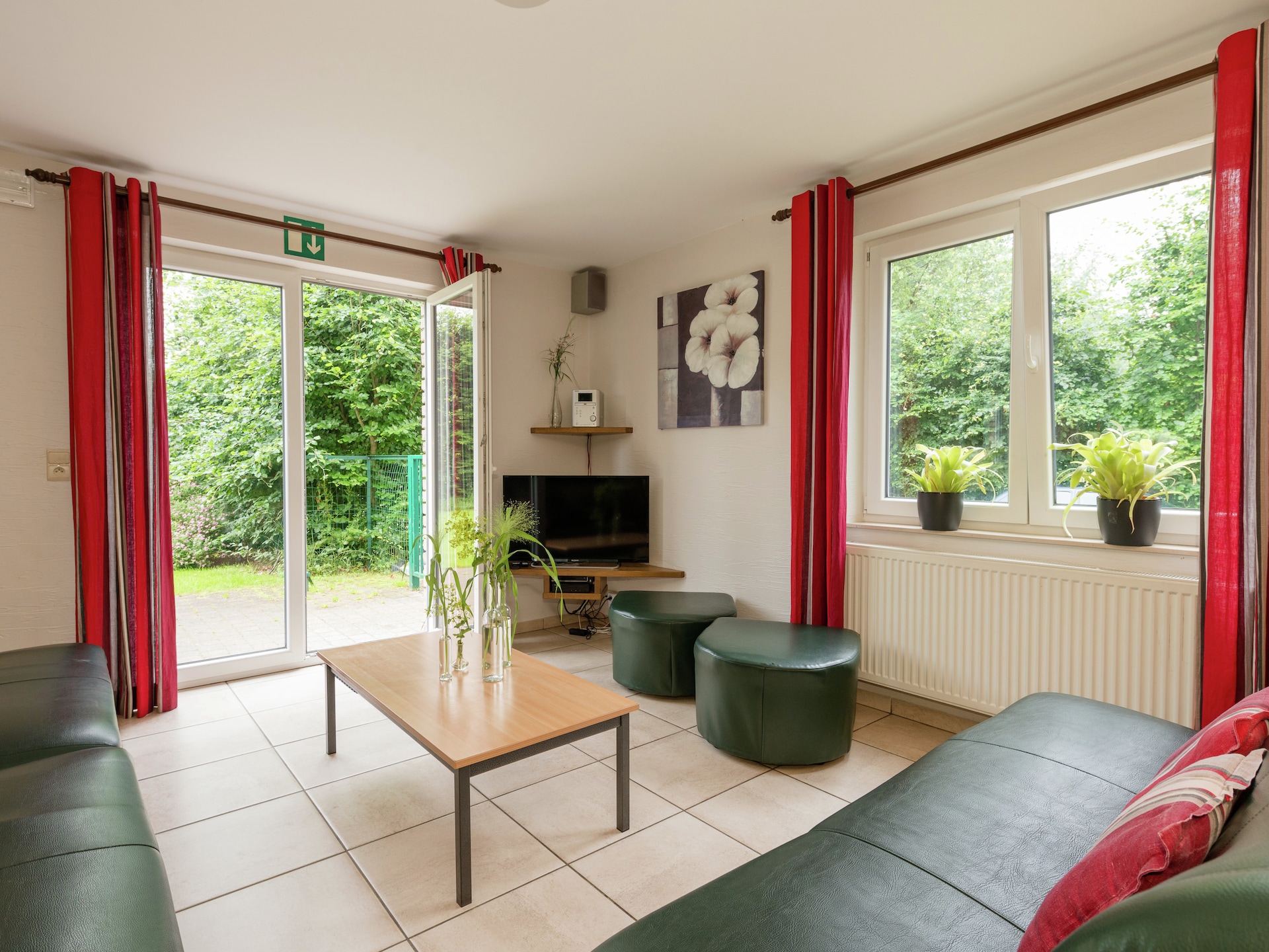 Op 1,0 km van het meer: ruim 24-persoons vakantiehuis in Waimes - Robertville - foto 14