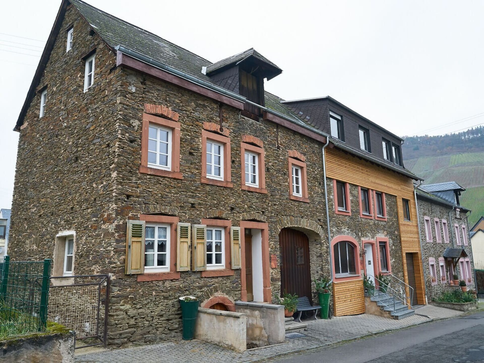322181 - foto 2