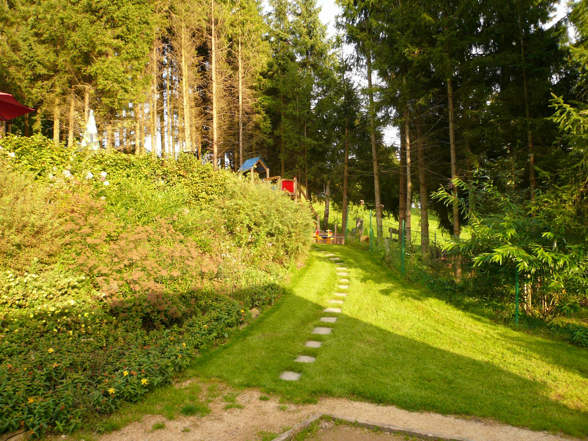 Sfeervol vakantiehuis voor 12 personen in de bossen bij Thirimont - foto 38