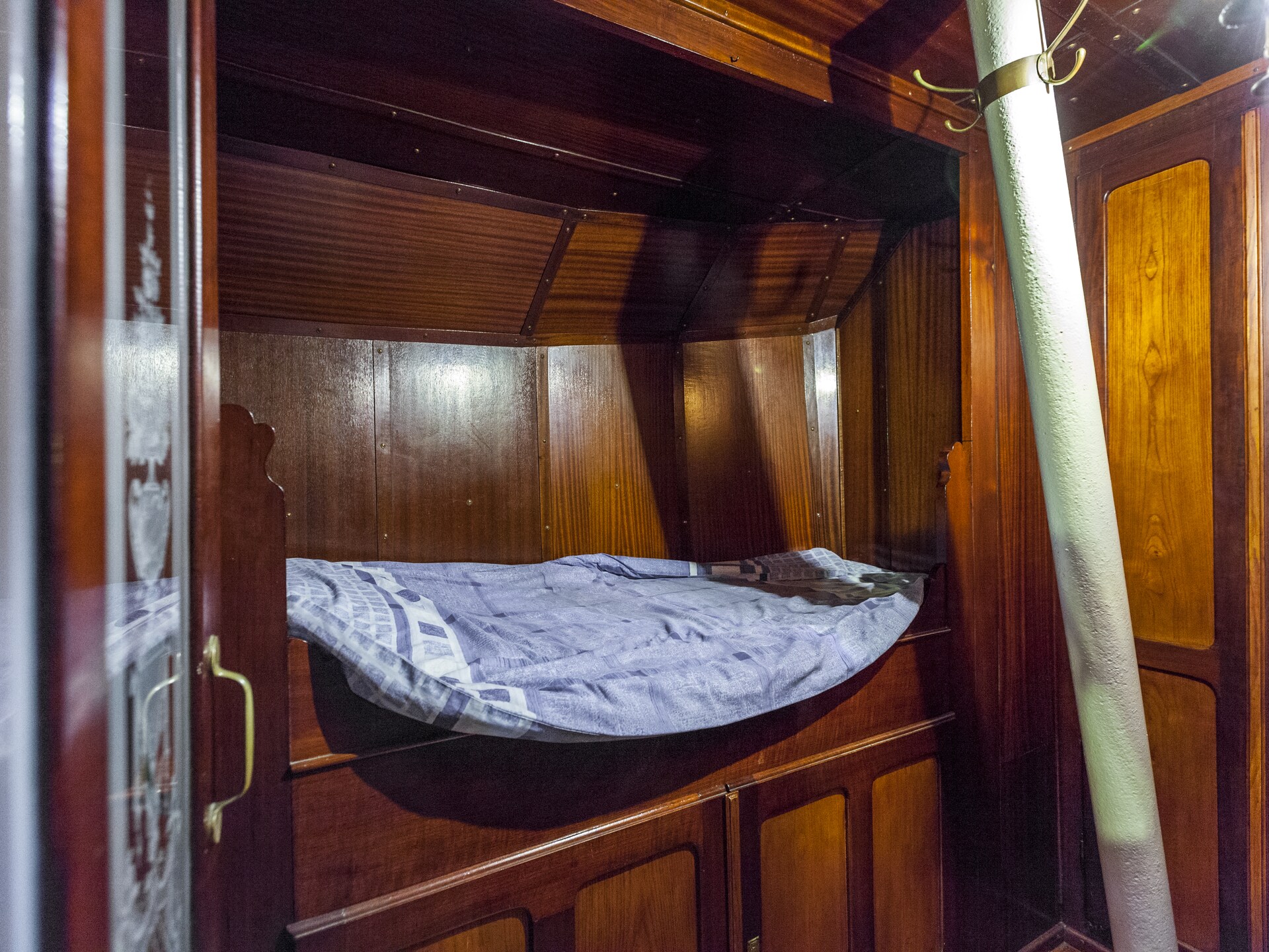 Woonboot voor 15 personen aan het water in Merkem, West-Vlaanderen - foto 19