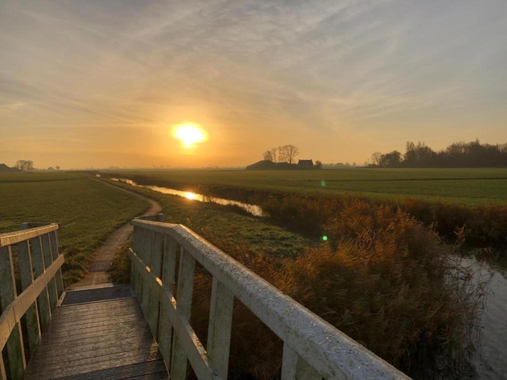Pronkkeamer Skrins: authentiek vakantiehuis in het Friese boerenland - foto 30