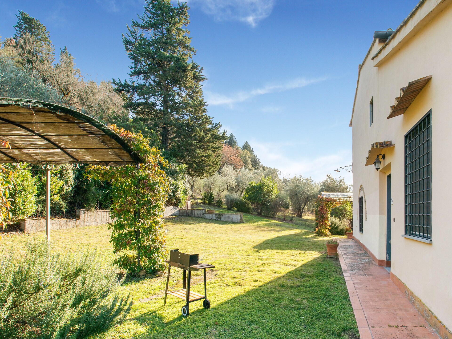 Authentieke boerderij Loggia in hartje Chianti met zwembad en wijnproeverijen - foto 31