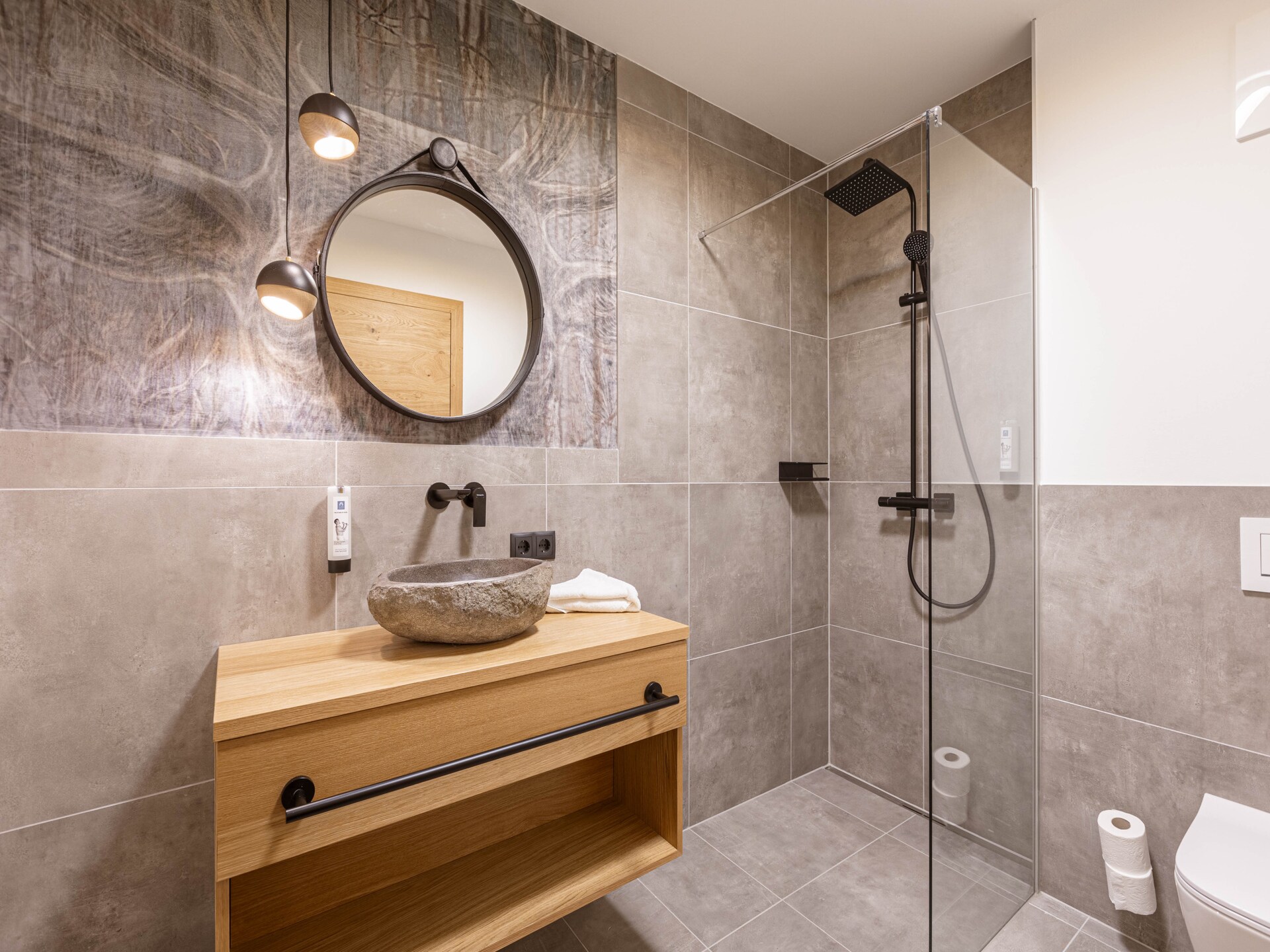 Fiss Suites 9 SV - foto 11