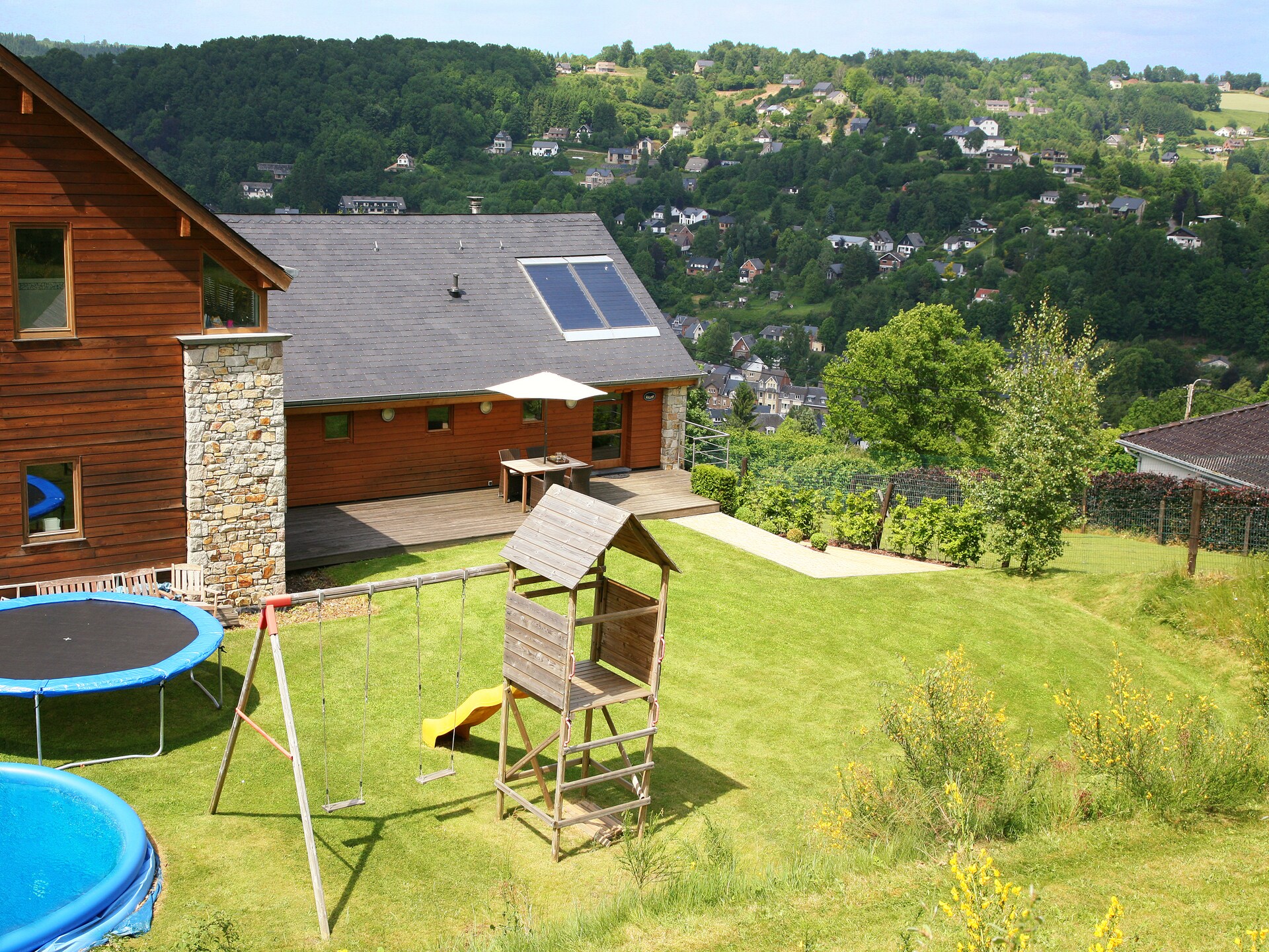 Vakantiehuis met sauna en jacuzzi aan de rand van het bos in Malmedy - foto 28