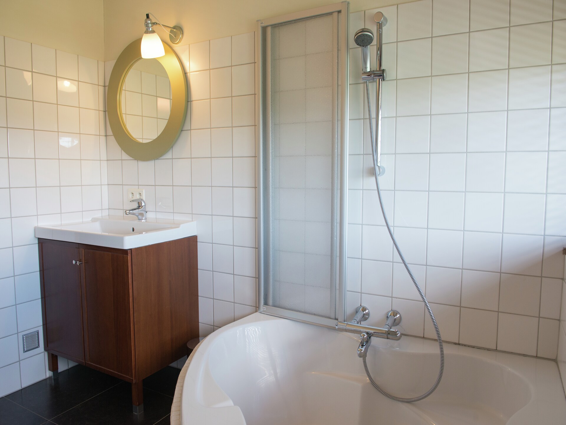 Vakantiehuis met sauna en jacuzzi aan de rand van het bos in Malmedy - foto 20