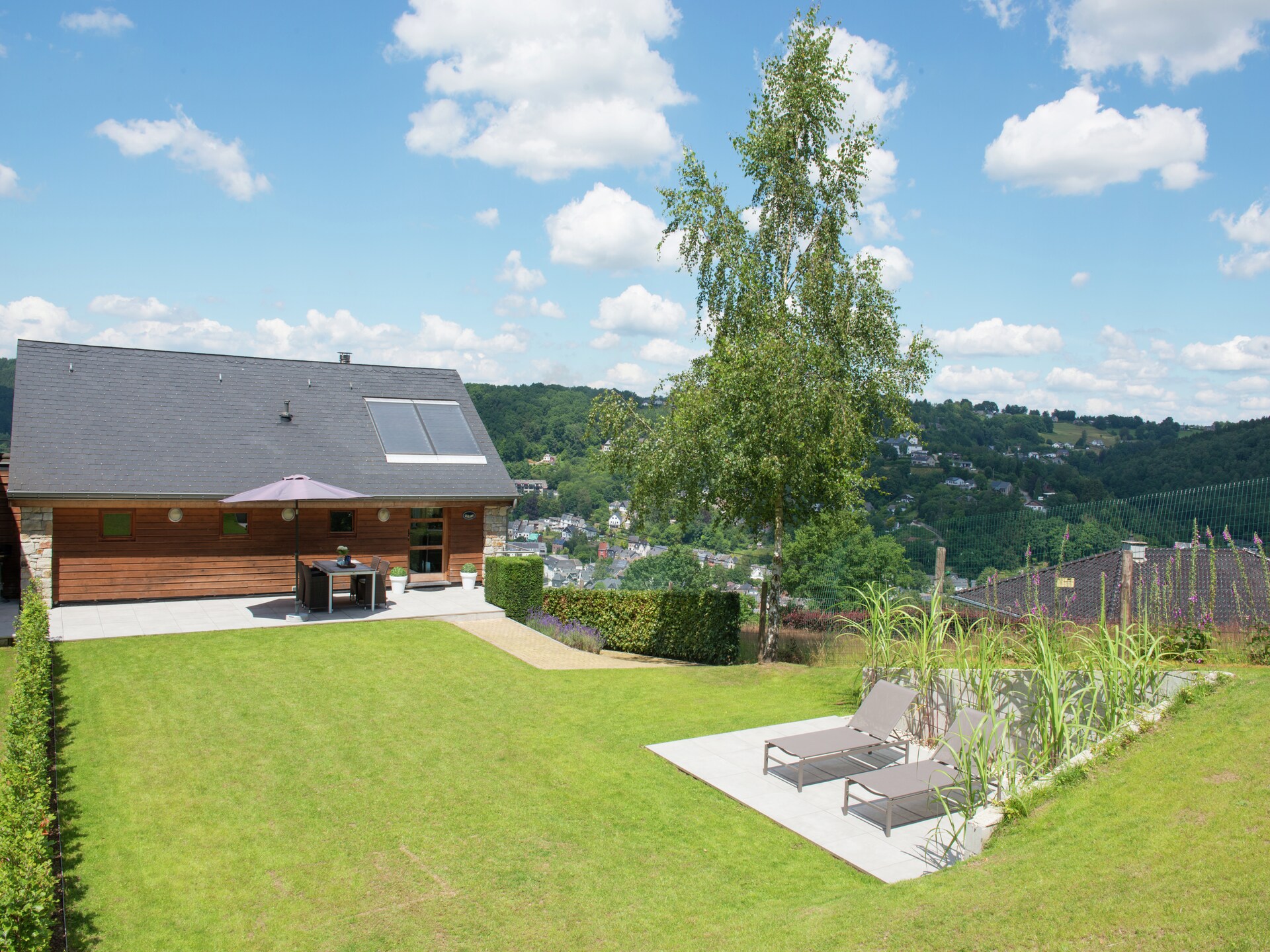 Vakantiehuis met sauna en jacuzzi aan de rand van het bos in Malmedy - foto 1