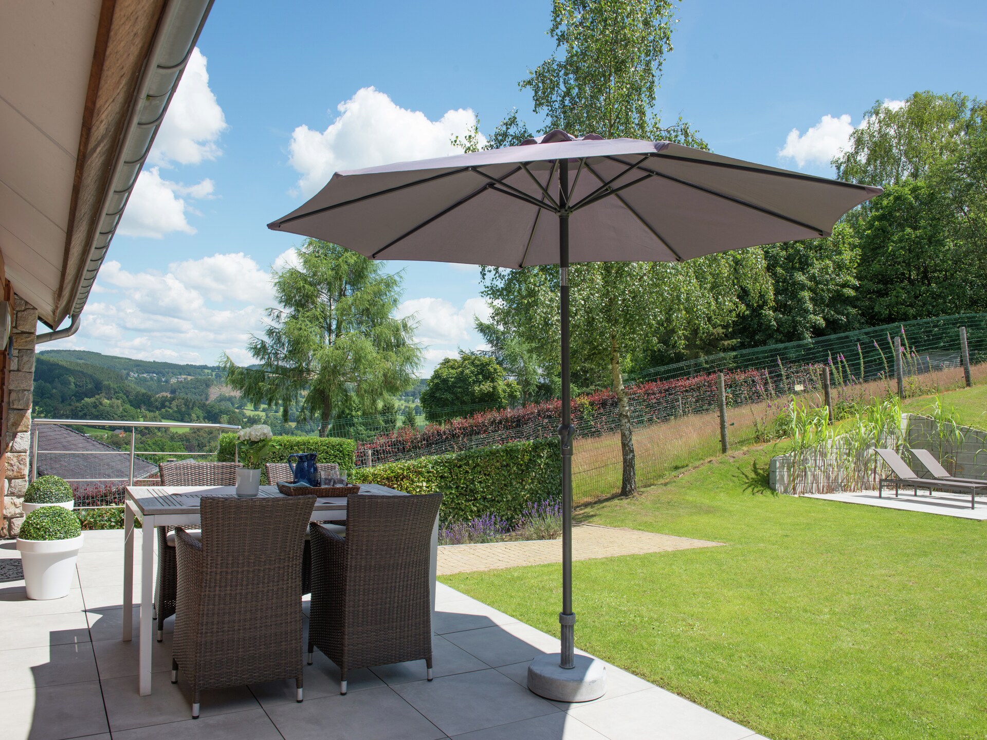 Vakantiehuis met sauna en jacuzzi aan de rand van het bos in Malmedy - foto 25