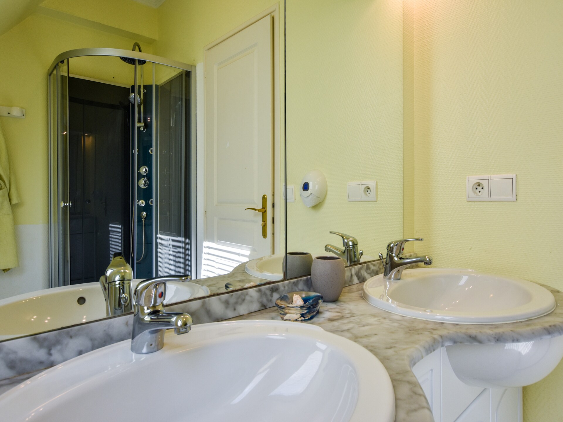 9-persoons villa met wellness aan zee in Moëlan-sur-Mer - foto 18