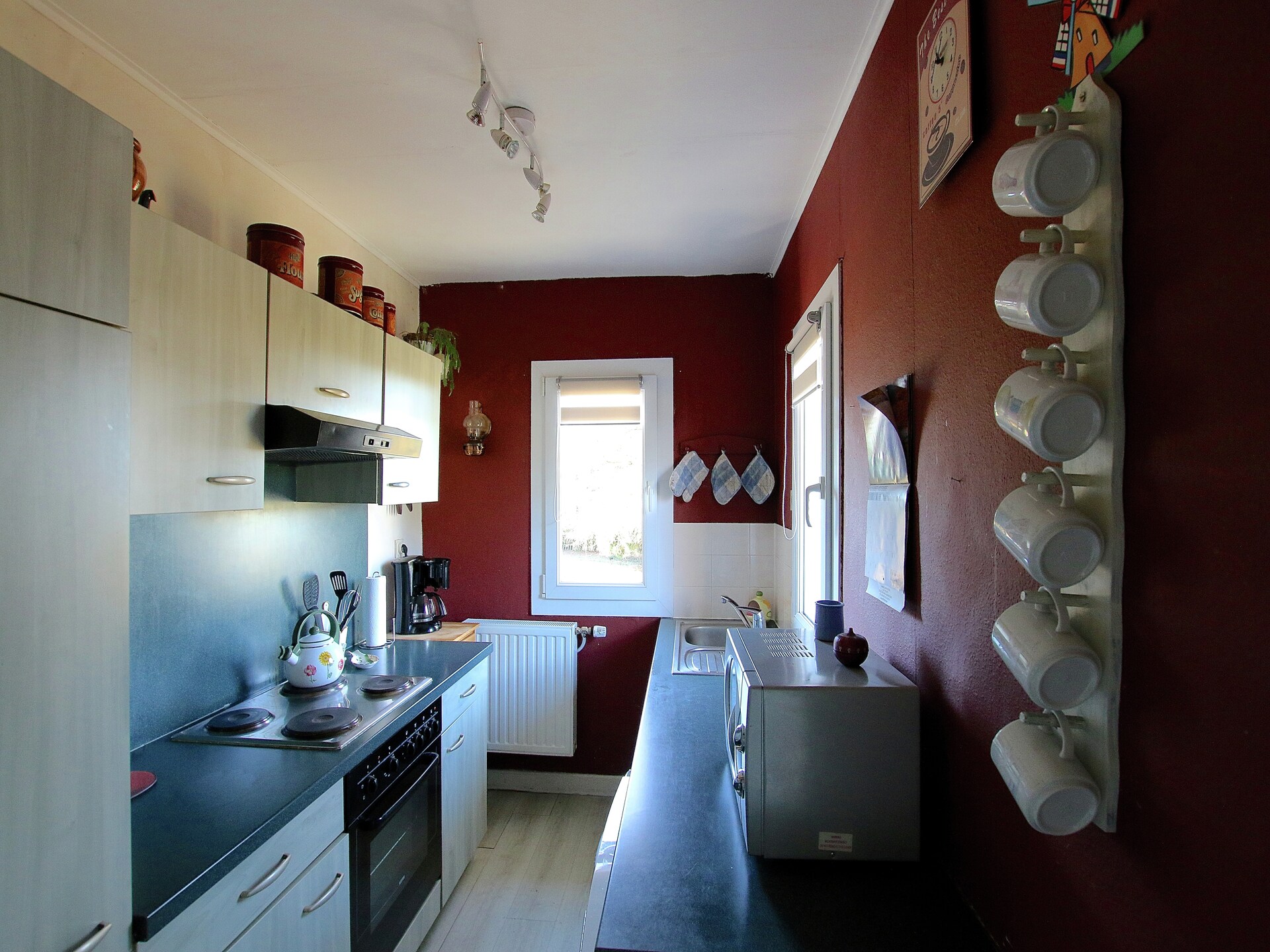 Ruim chalet voor 6 in de bossen bij Transinne met jeu de boulesbaan - foto 3